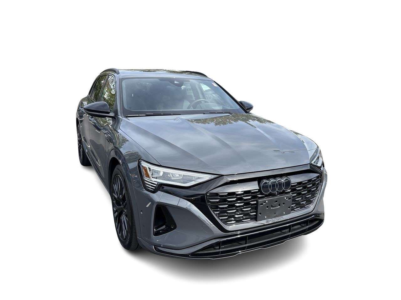 2024 Audi Q8 e-tron No Accidents!! Low KM!! CPO Warranty included!! — снимка 1