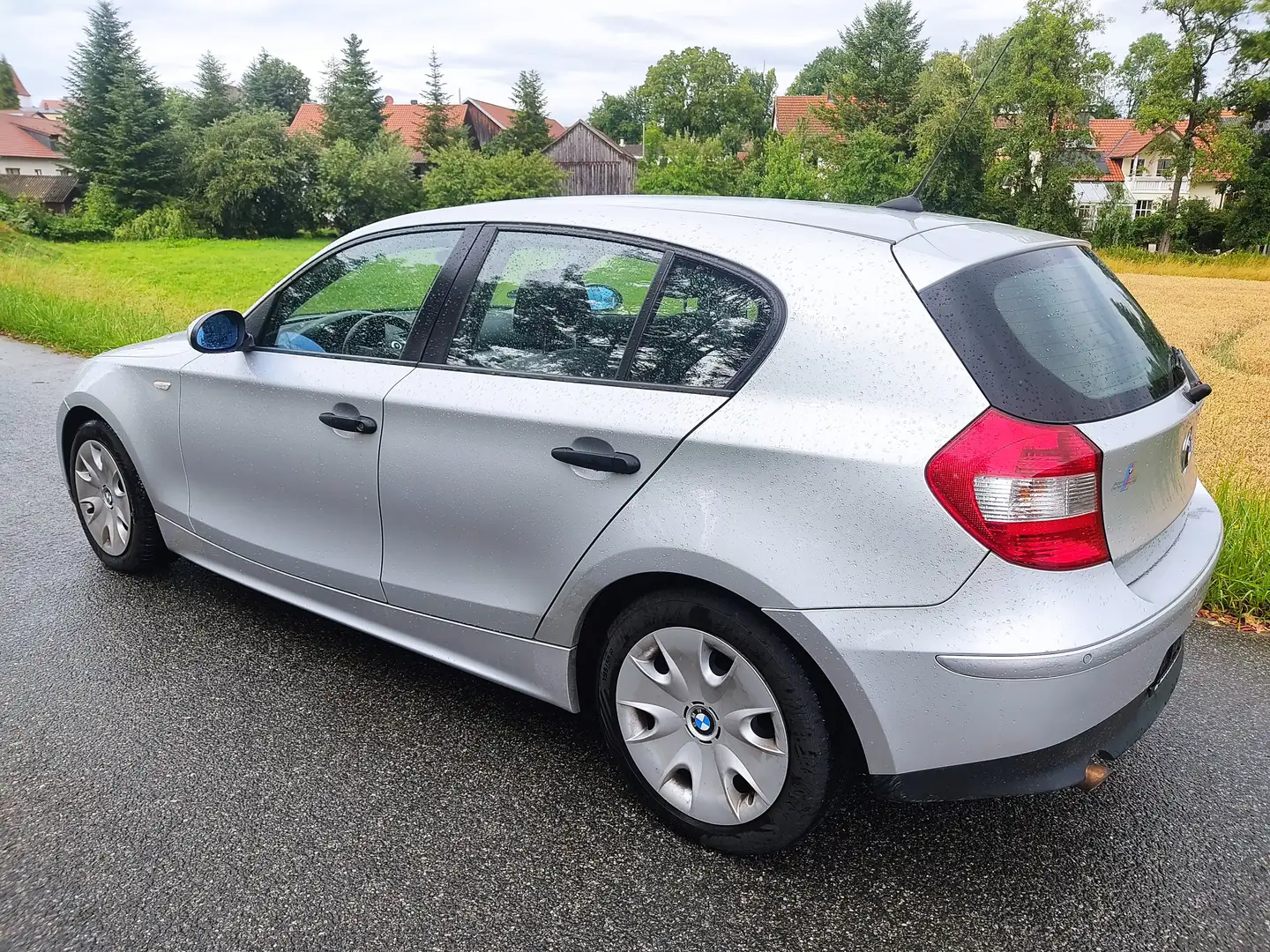 BMW 118 118d Grijs - 2