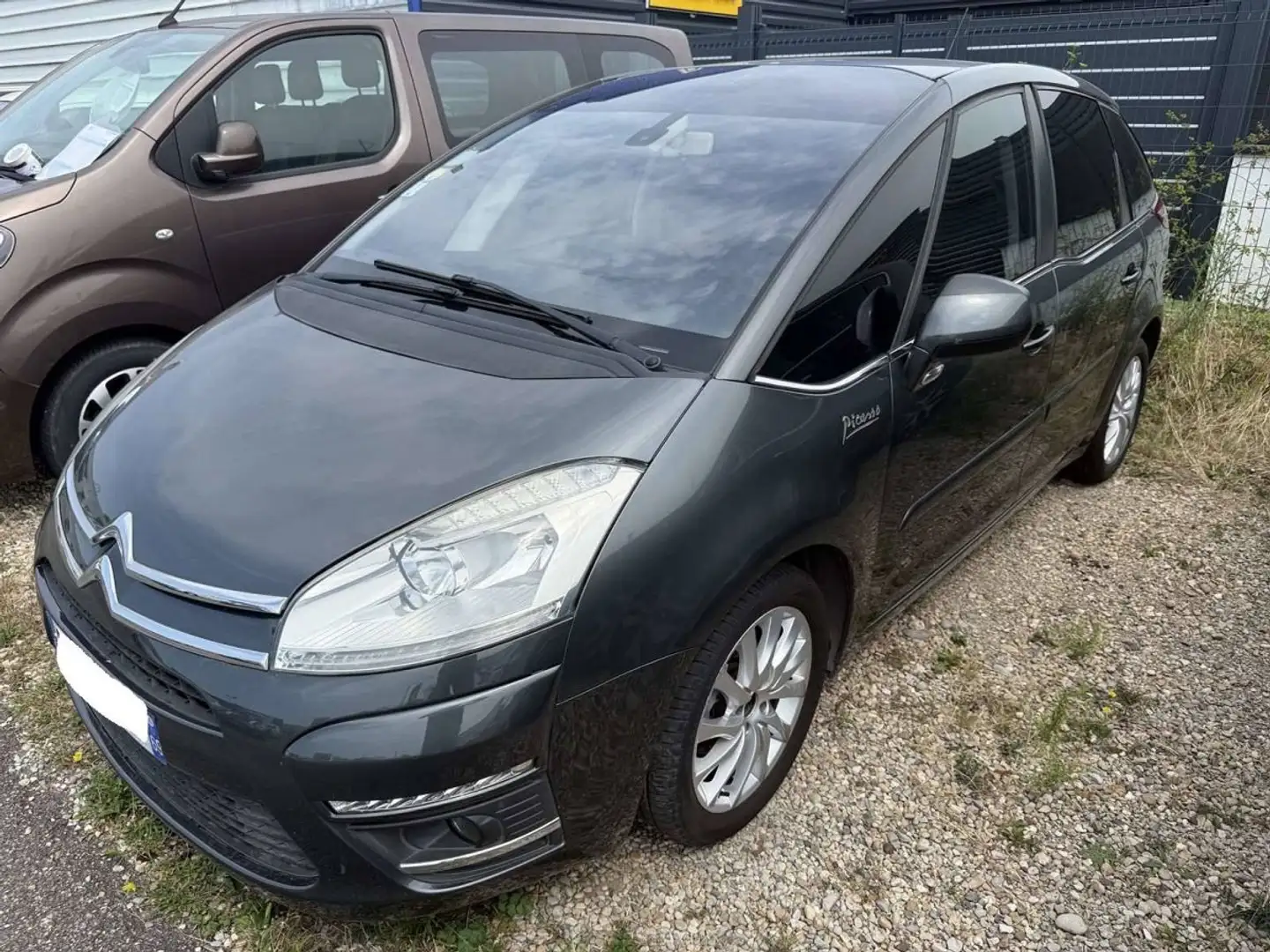 Citroen C4 Picasso 1.6 HDI 110ch FAP Confort Grau - 2