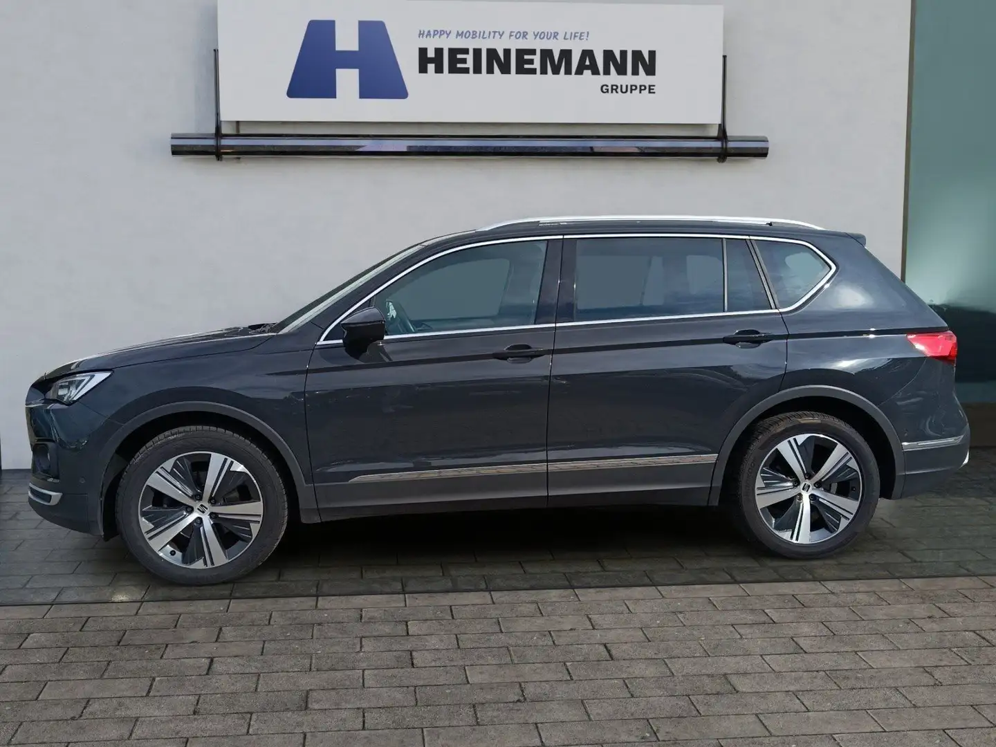 SEAT Tarraco 2.0 TDI Xperience Standh. AHK Grau - 2