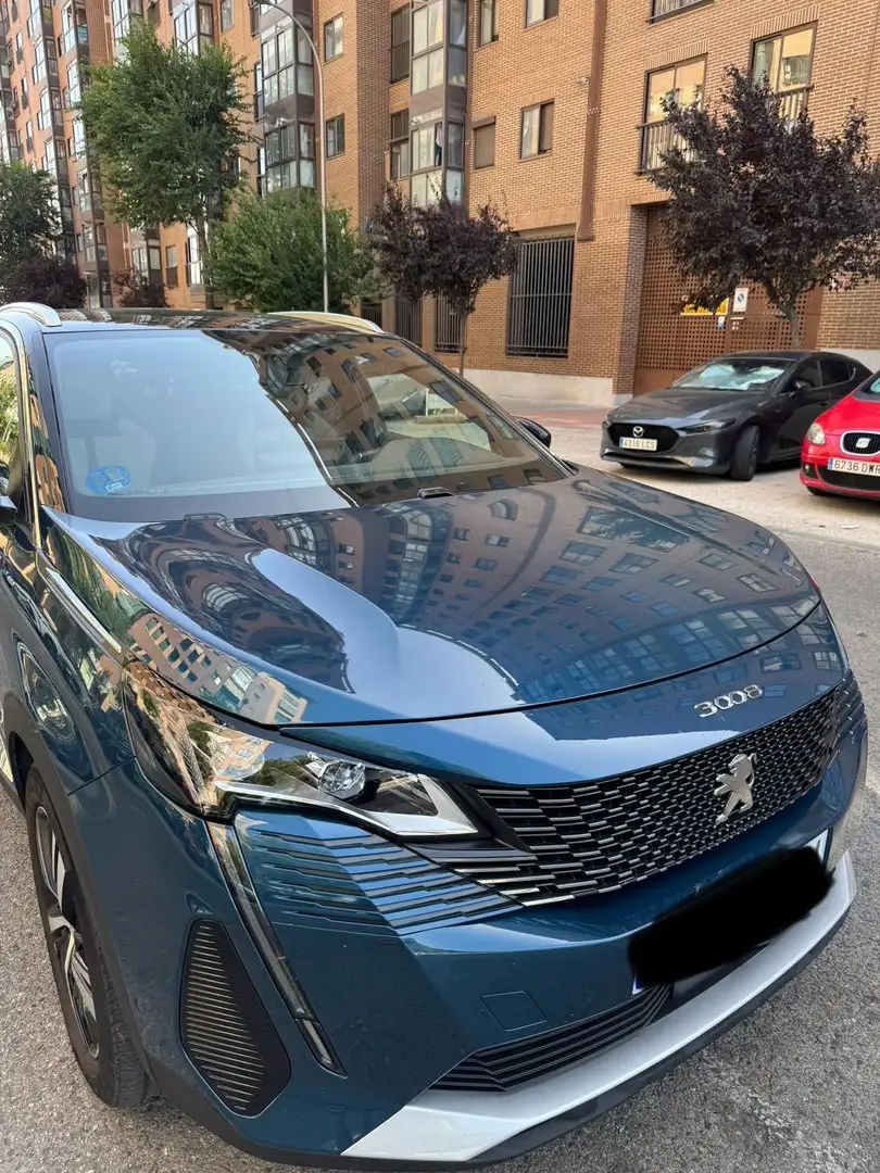 Peugeot 3008 Hybrid 225 e-EAT8 GT Bleu - 2