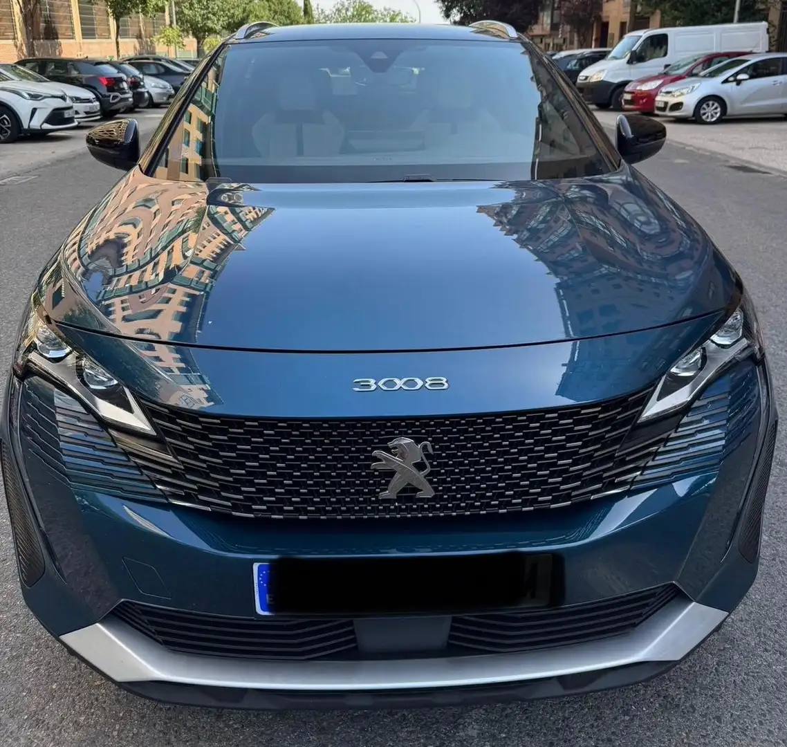 Peugeot 3008 Hybrid 225 e-EAT8 GT Bleu - 1