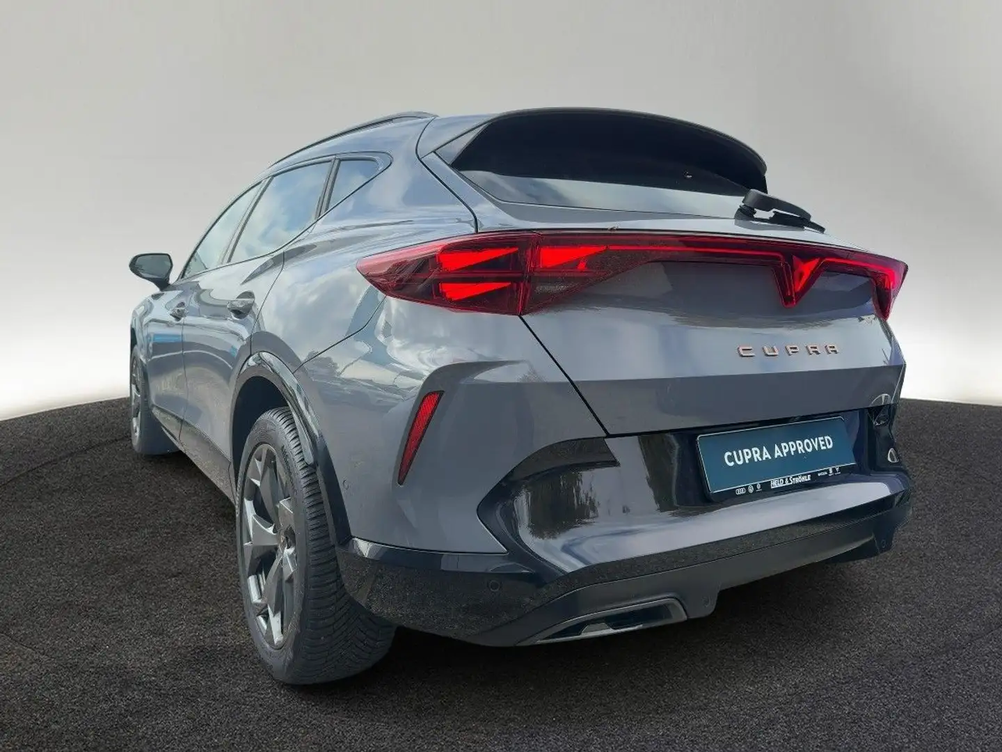 CUPRA Formentor 2.0 TDI DSG ACC AHK NAVI KEYLESS RFK Grijs - 2