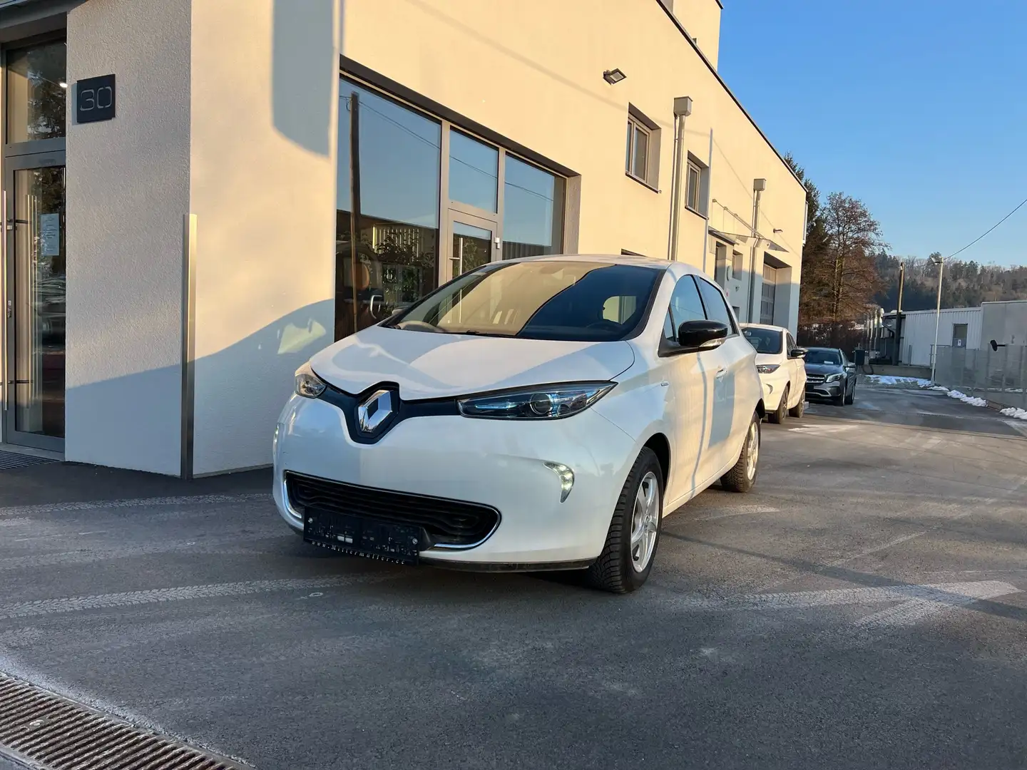 Renault ZOE R110 41 kWh Limited (Batteriemiete) KFZ 536 Weiß - 1