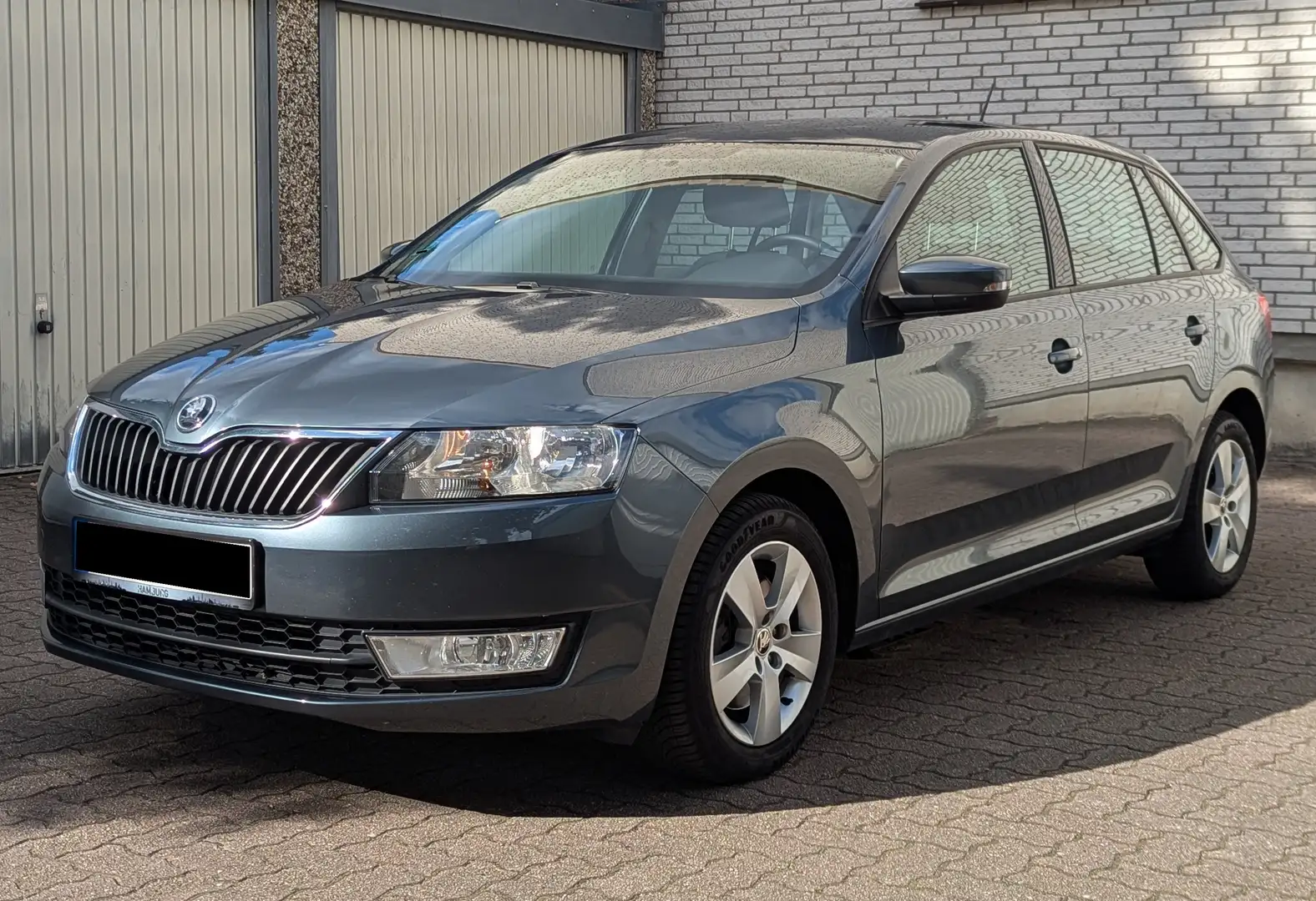 Skoda Rapid/Spaceback Rapid Spaceback 1.2 TSI (Green tec) Ambition Grau - 1