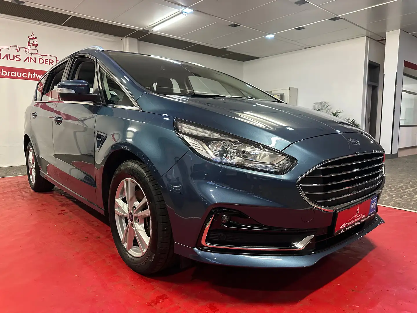 Ford S-Max Trend Blau - 1