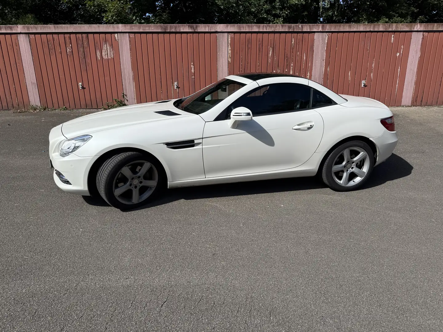 Mercedes-Benz SLK 200 (BlueEFFICIENCY) 7G-TRONIC - 2
