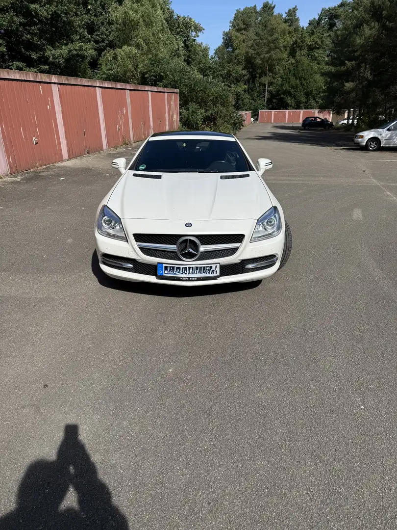 Mercedes-Benz SLK 200 (BlueEFFICIENCY) 7G-TRONIC - 1