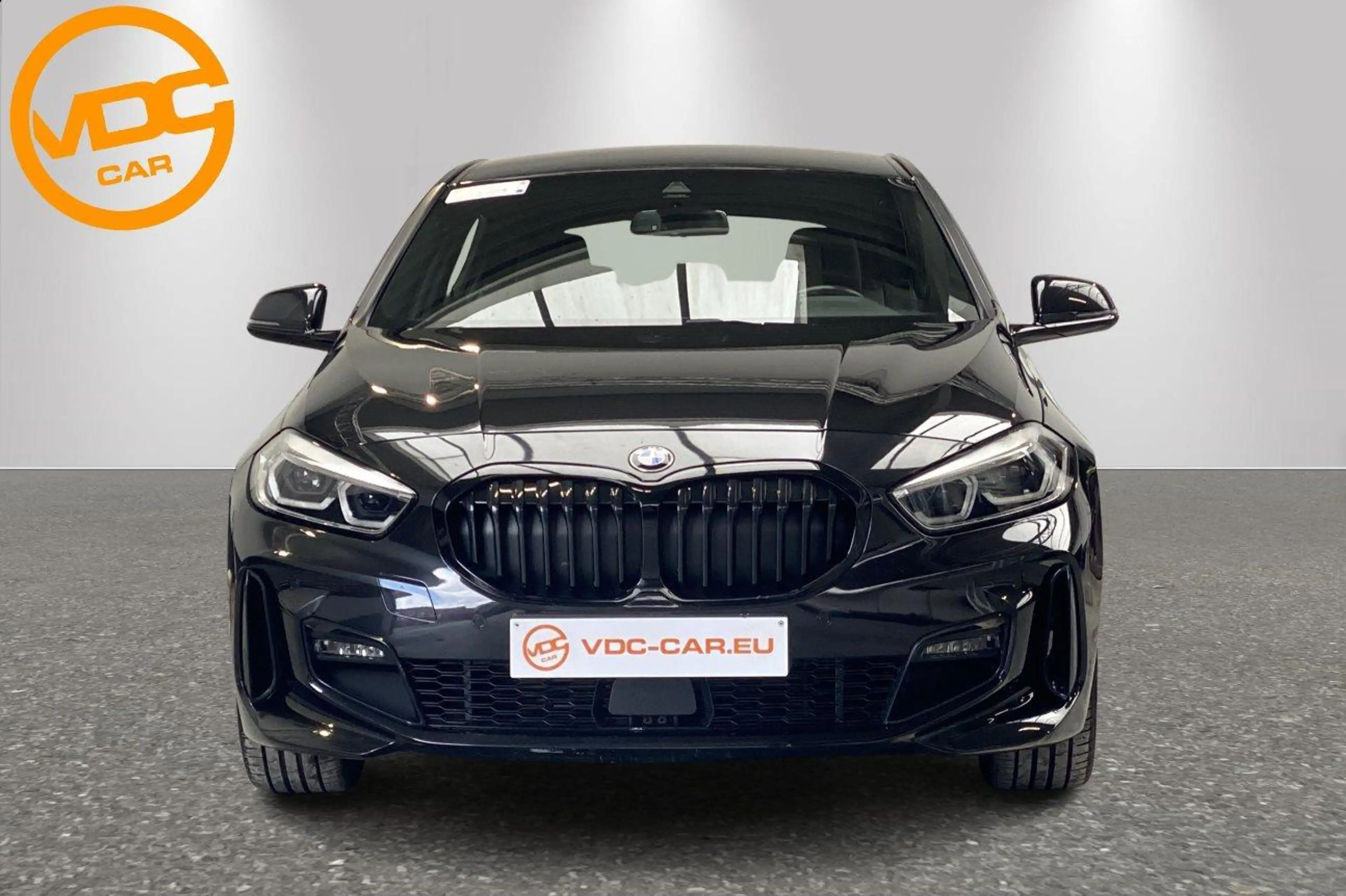 BMW 118 M PACK — photo 5