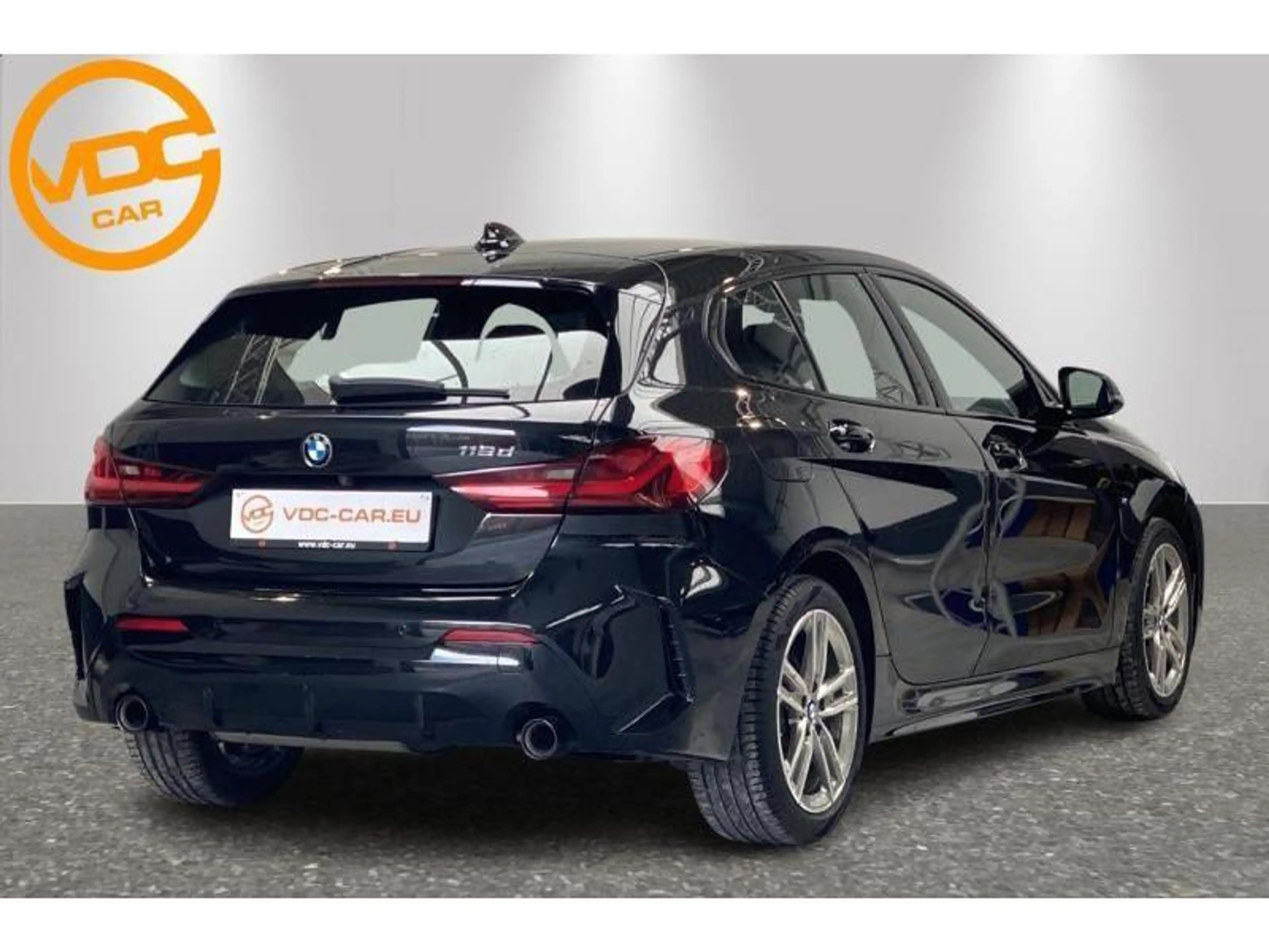 BMW 118 M PACK — photo 3