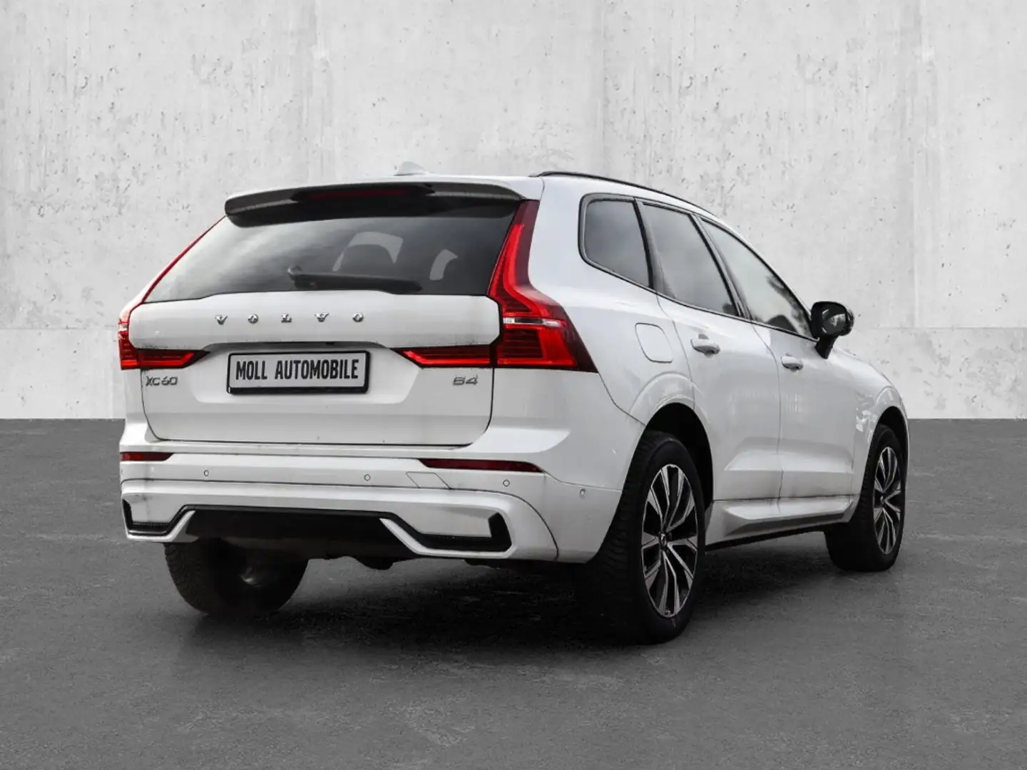 Volvo XC60 Plus Dark 2WD B4 Diesel EU6d digitales Cockpit Mem Weiß - 2