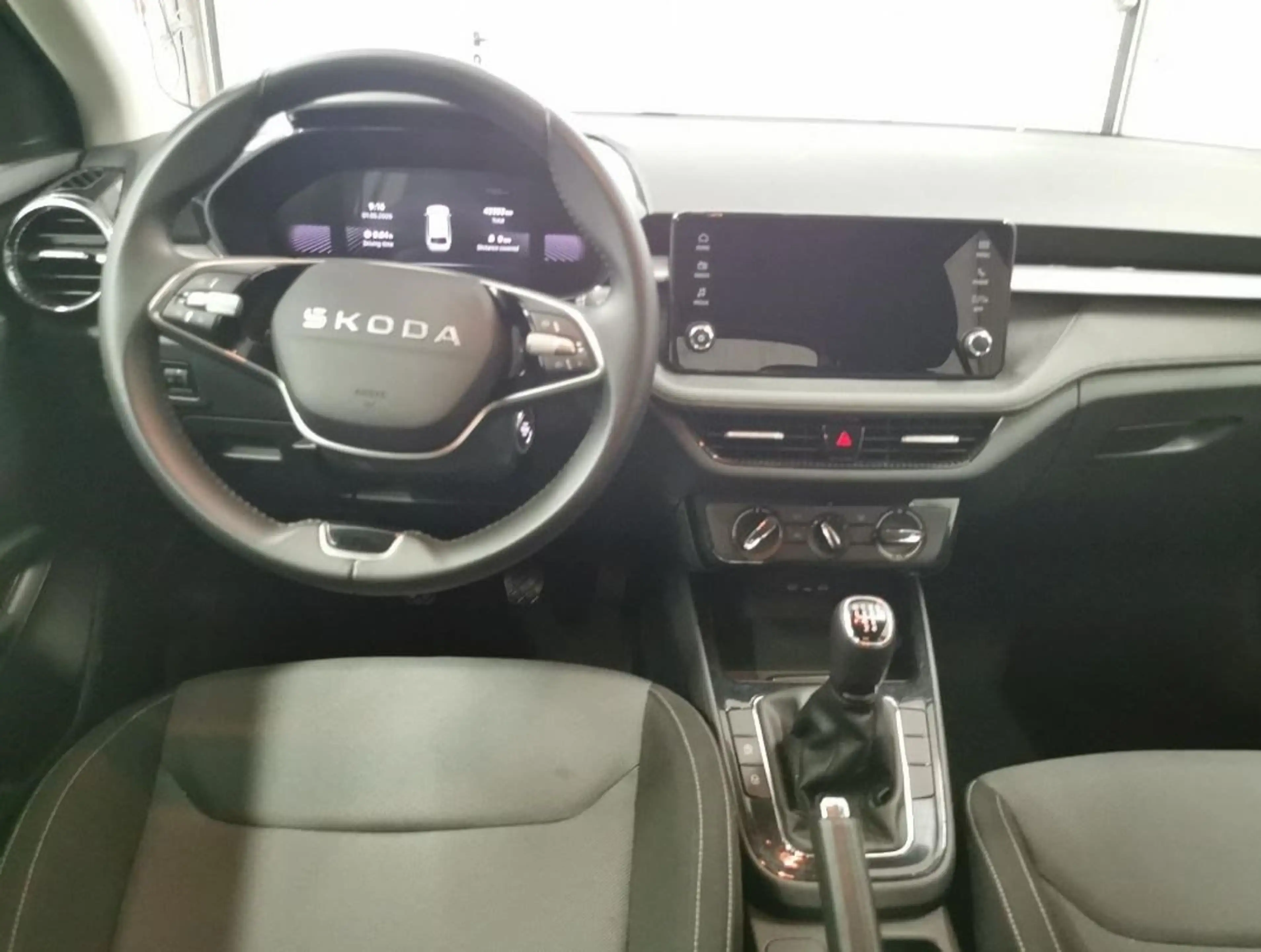 Skoda Fabia Selection *LED*Sitzhzg*Temp*Navi* — photo 8