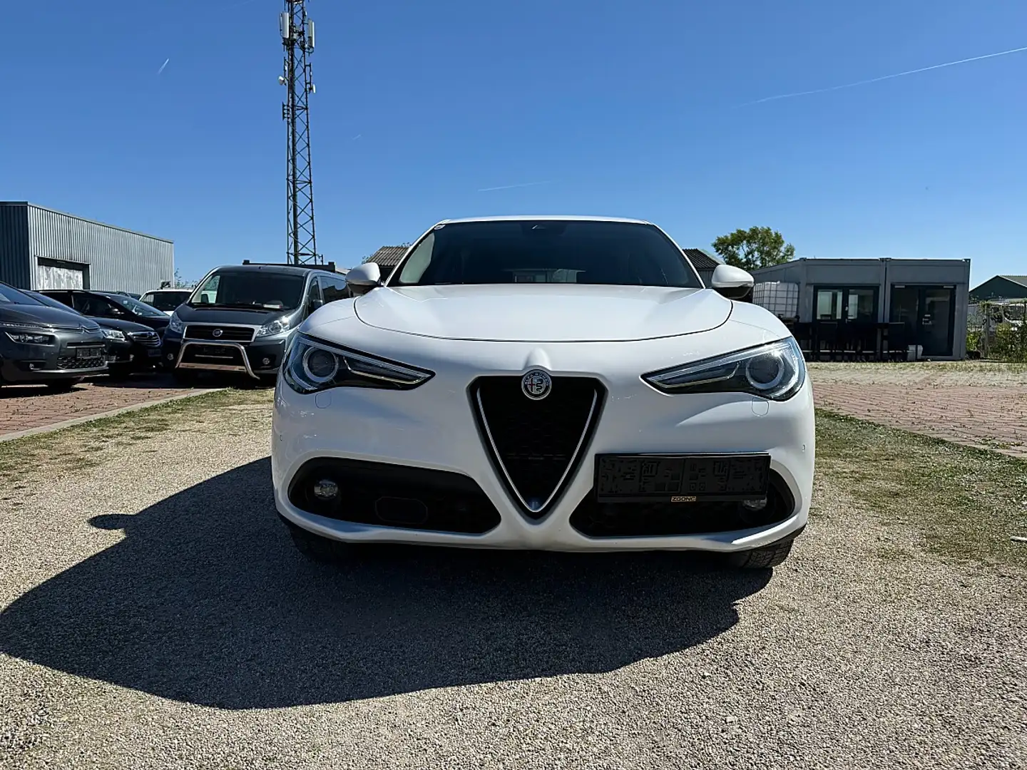 Alfa Romeo Stelvio Super 2,2 ATX RWD*Eintausch*Finanzierung* Weiß - 2