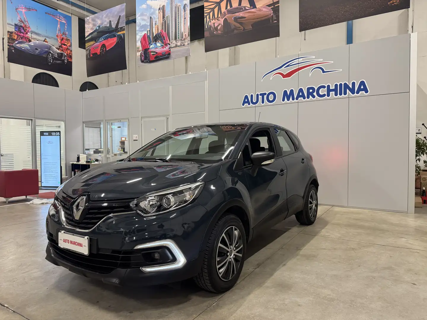 Renault Captur 0.9 tce SOLO 45 MILA KM Bleu - 1