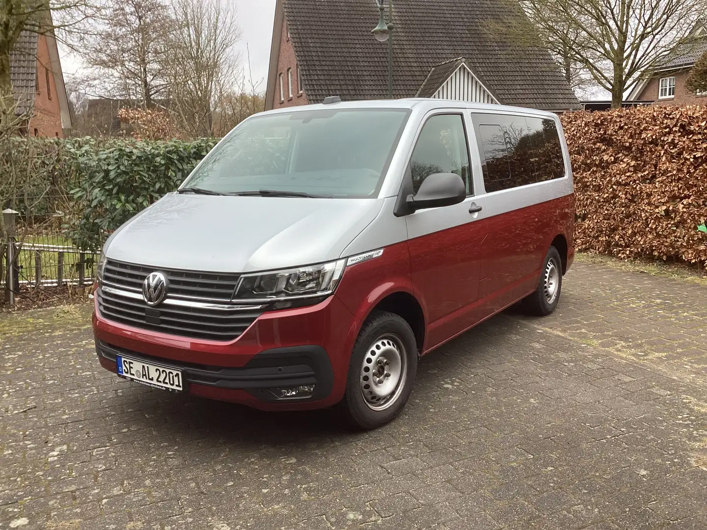 Volkswagen T6.1 Multivan Kurz DSG Trendline Срібний - 2