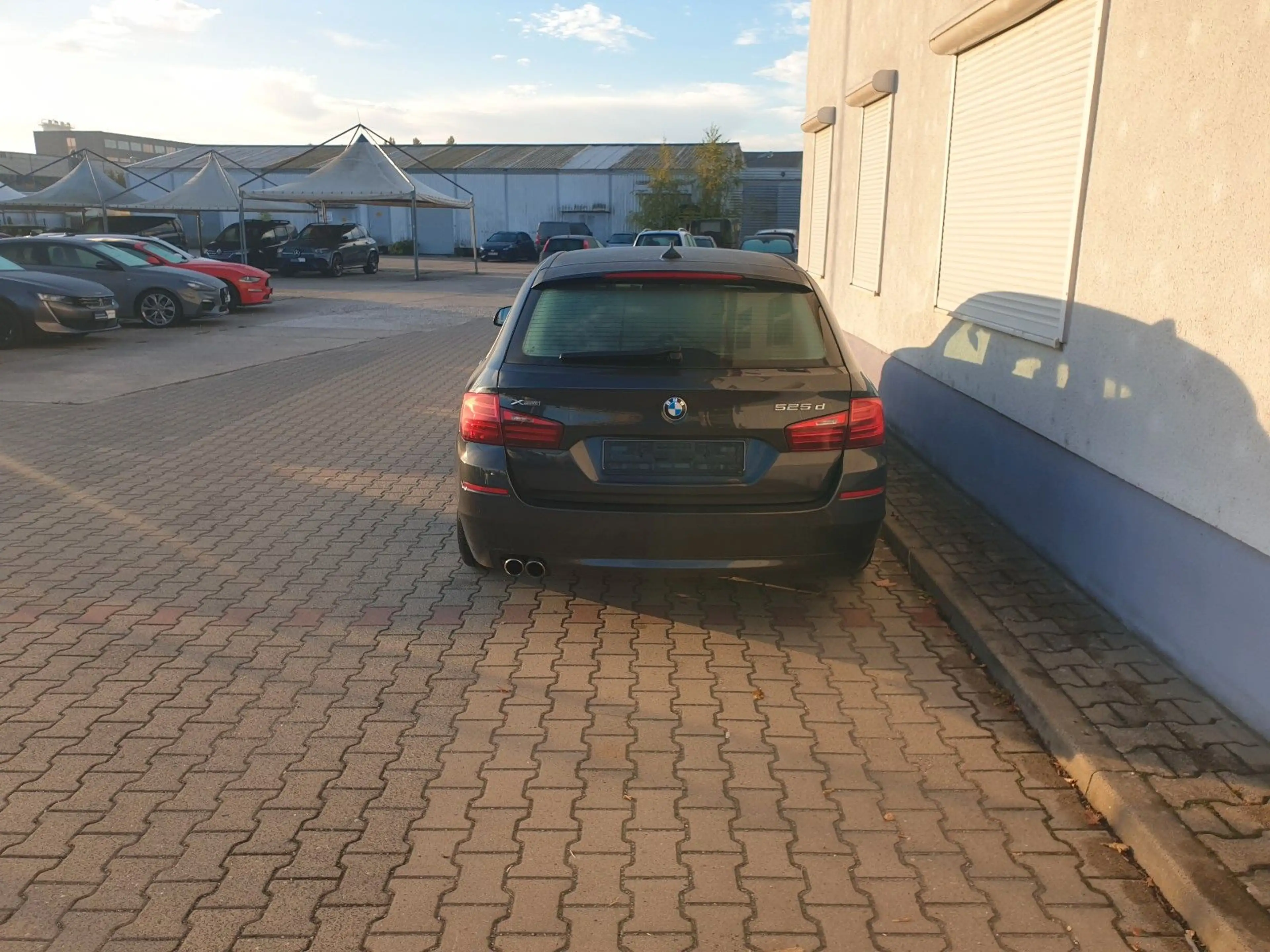 BMW 525 5 Touring 525 d xDrive, HUD, Keyless, Standh — photo 6