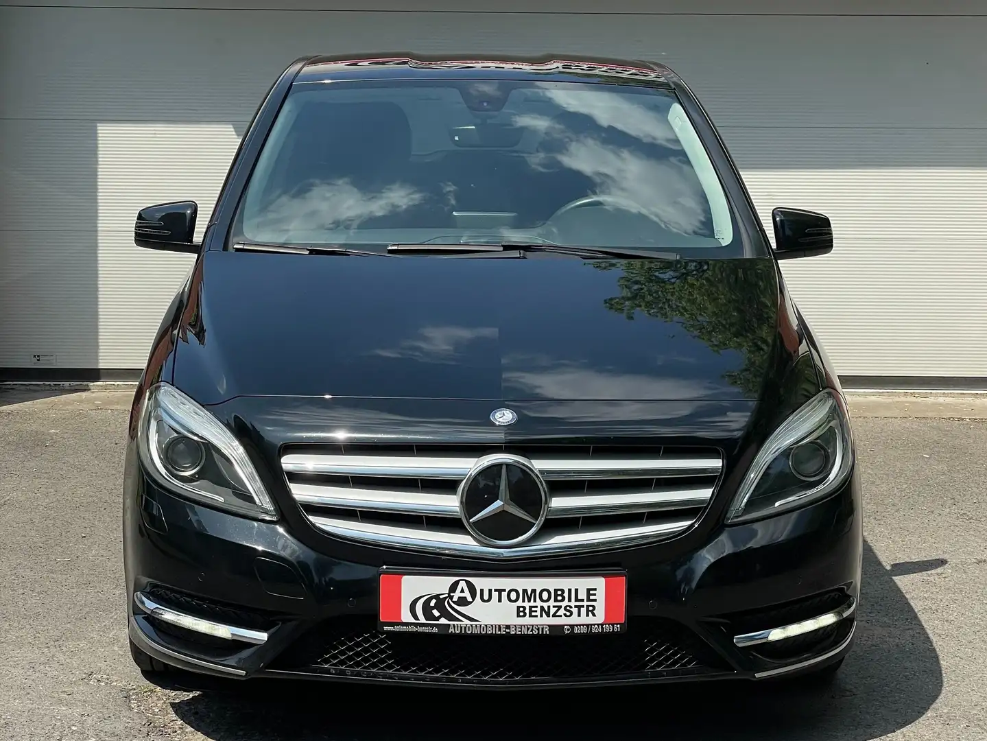 Mercedes-Benz B 200 CDI °1.Hand °Unfallfrei °Xenon °Navi Schwarz - 2