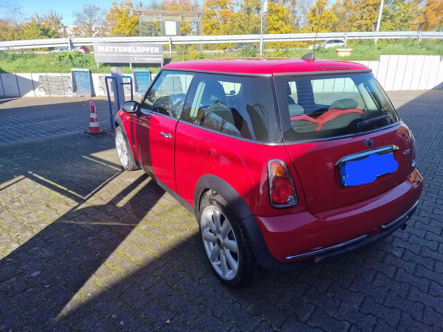 MINI One 1.6 Clima Roşu - 2