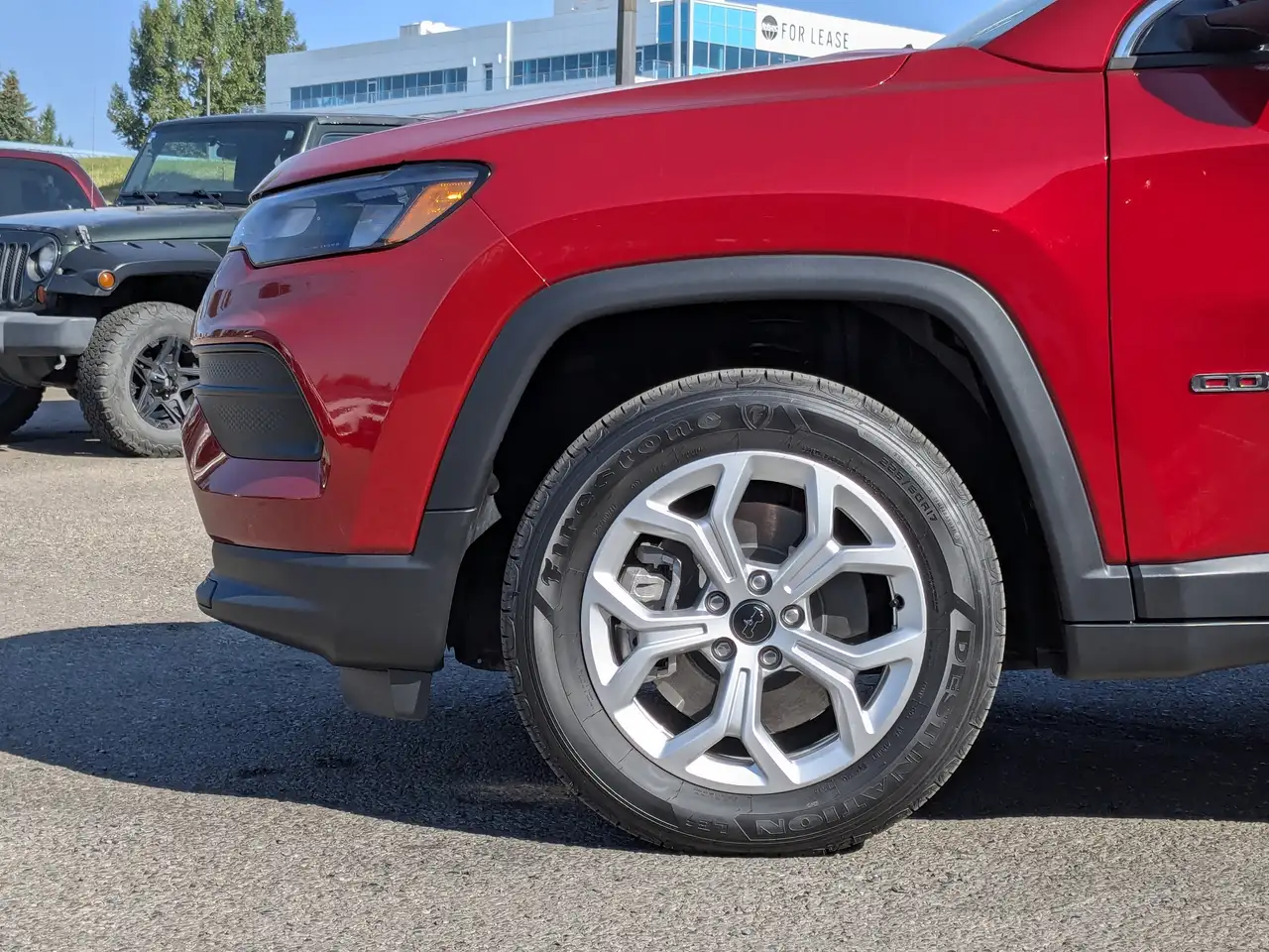Jeep Compass photo Jeep Compass