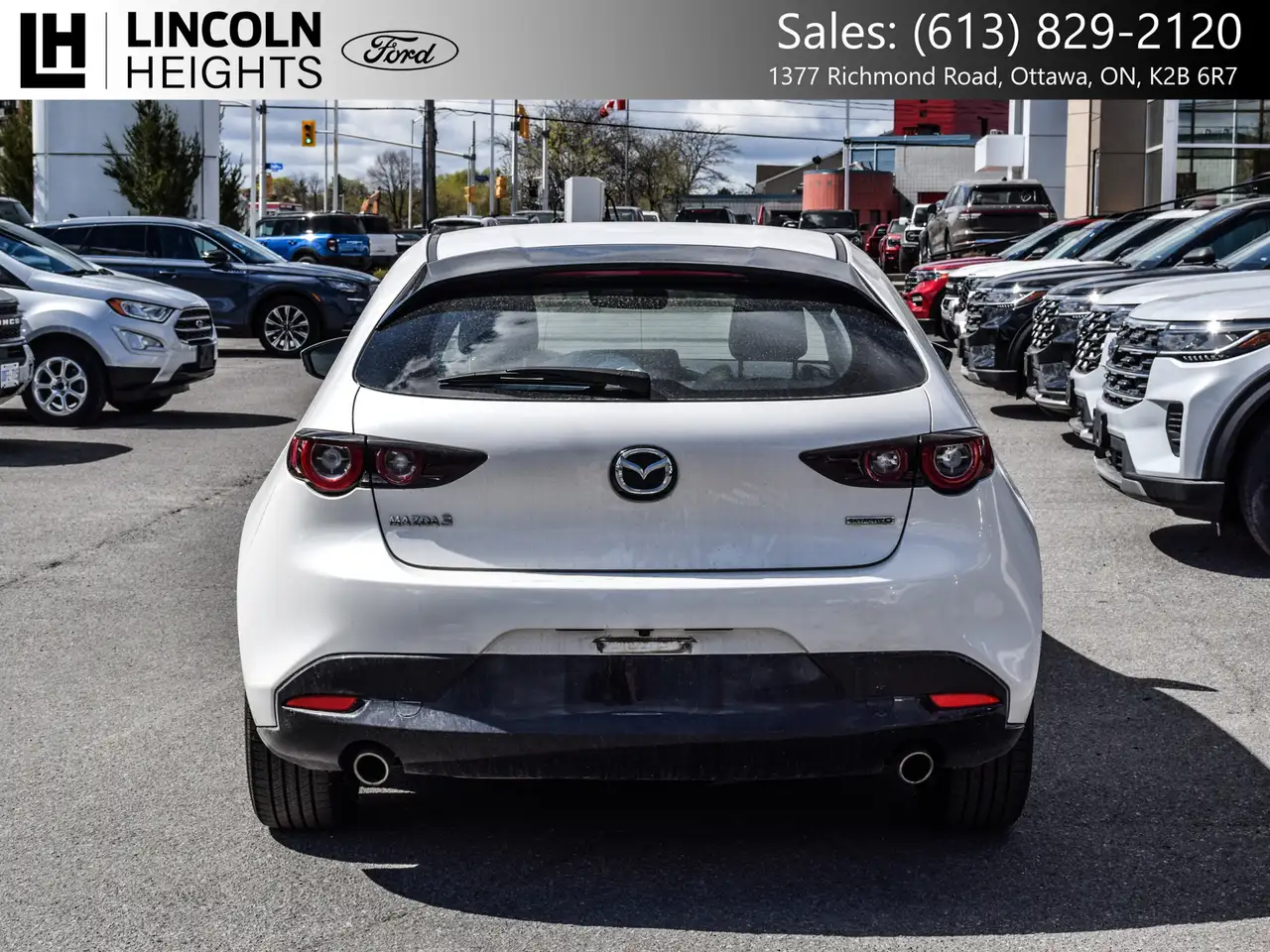 Mazda 3 снимка Mazda 3