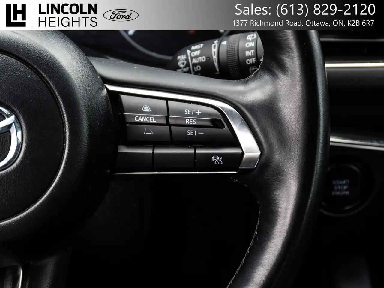 Mazda 3 снимка Mazda 3