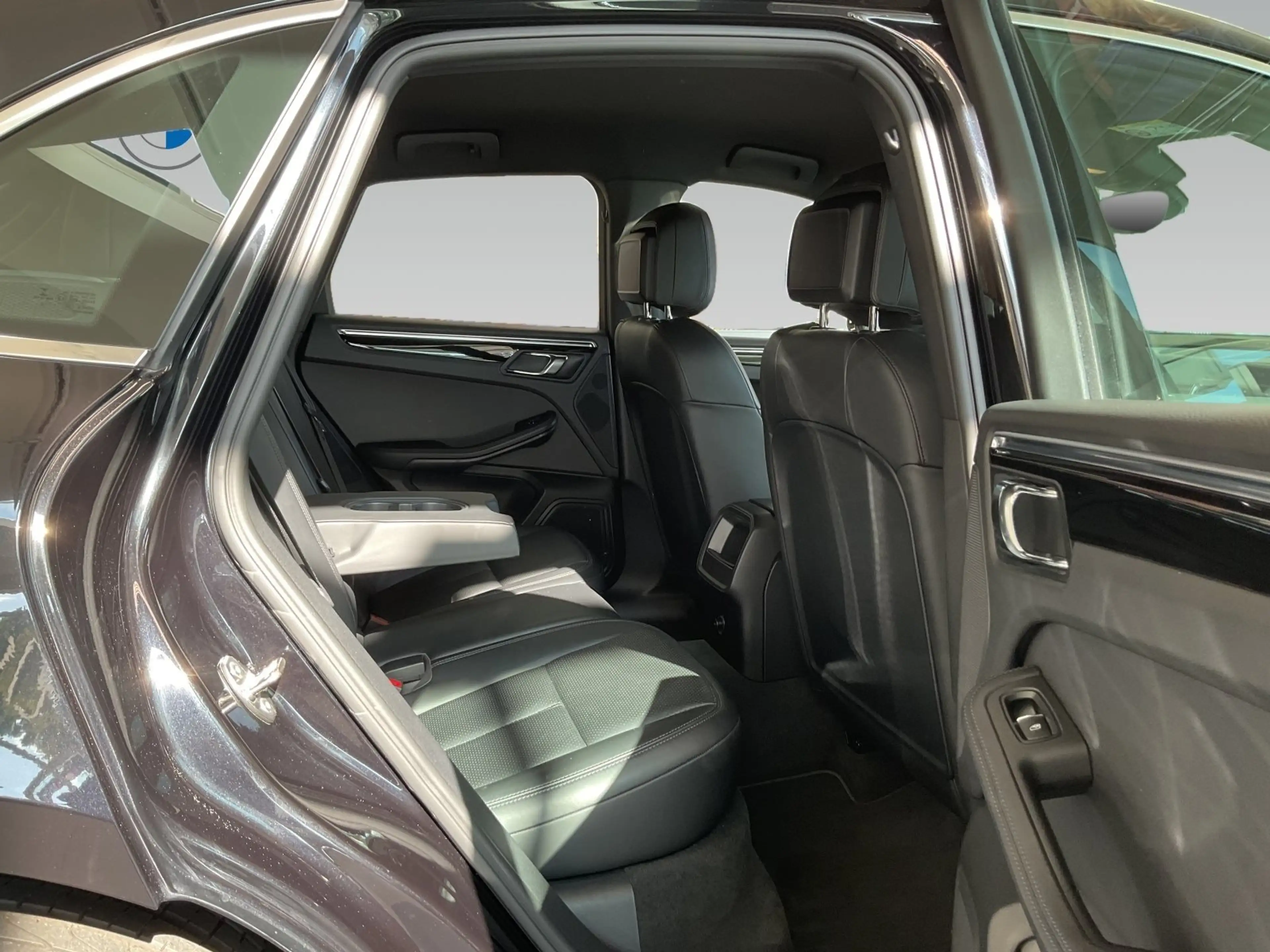 Porsche Macan S PDK — photo 12