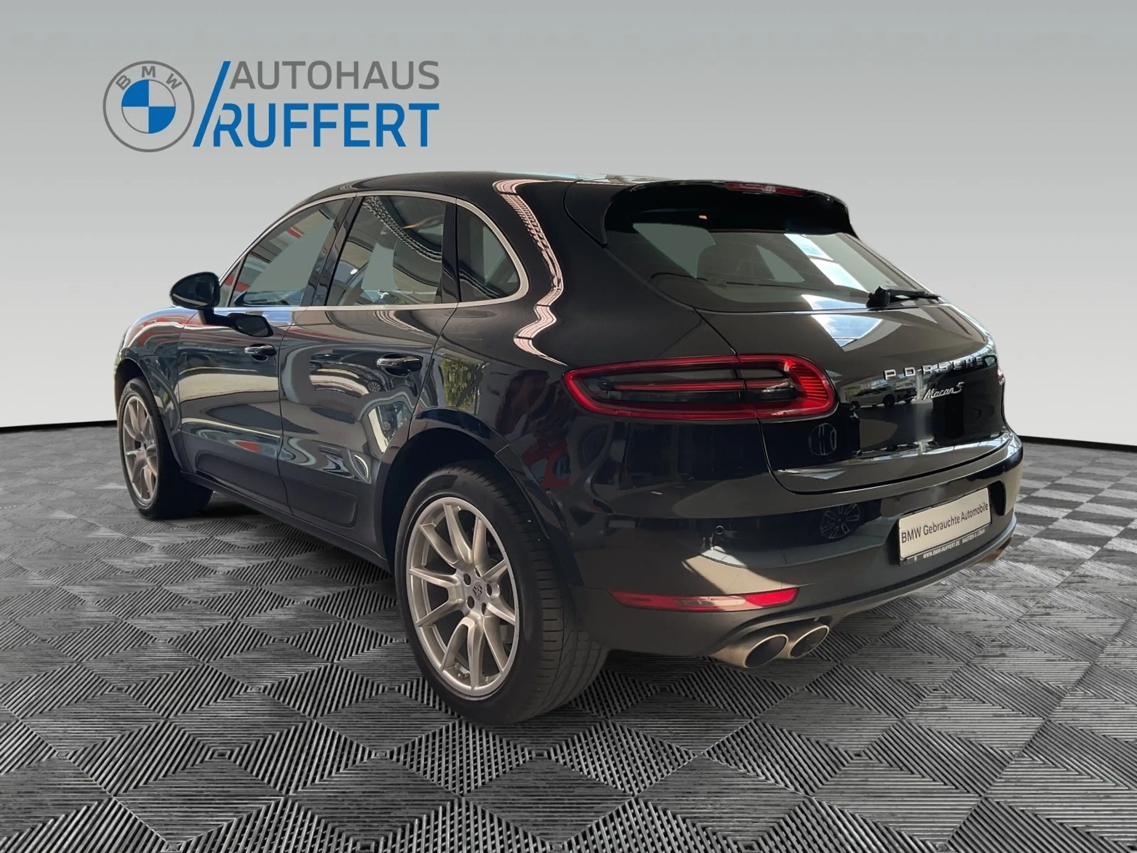 Porsche Macan S PDK — photo 7
