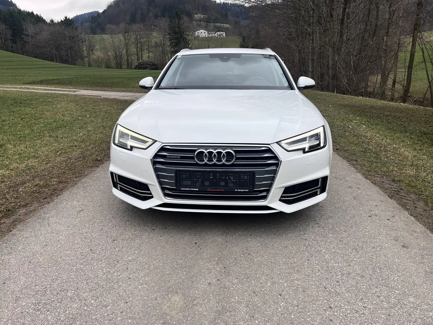 Audi A4 A4 Avant 2,0 TDI exclusive-quattro Sport S-tronic Weiß - 1