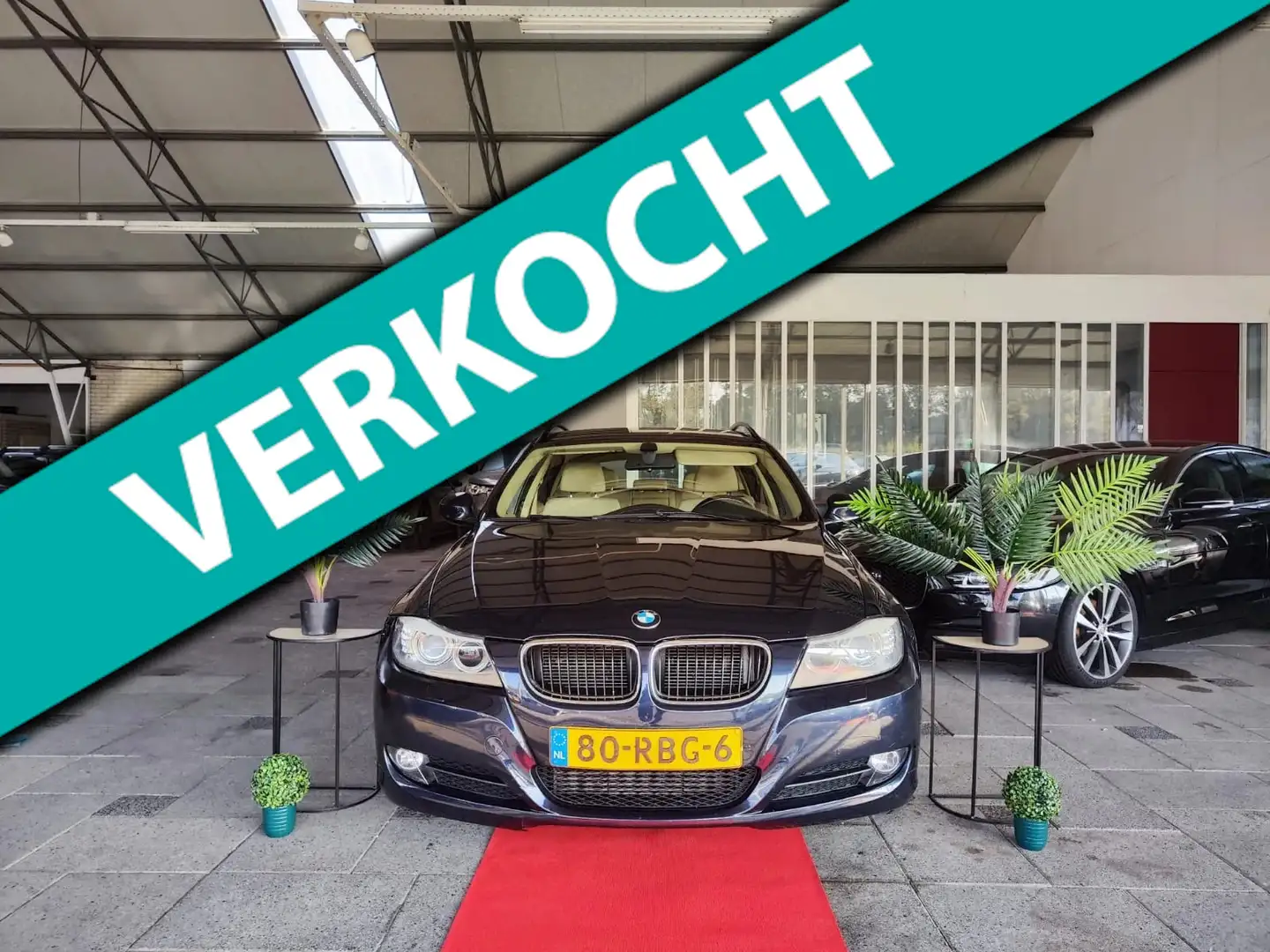 BMW 320 3-serie 320D AUT HIGH EXECUTIVE! 2011 Blauw - 1