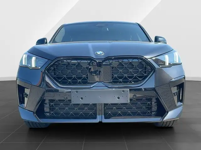 BMW X2 view 4