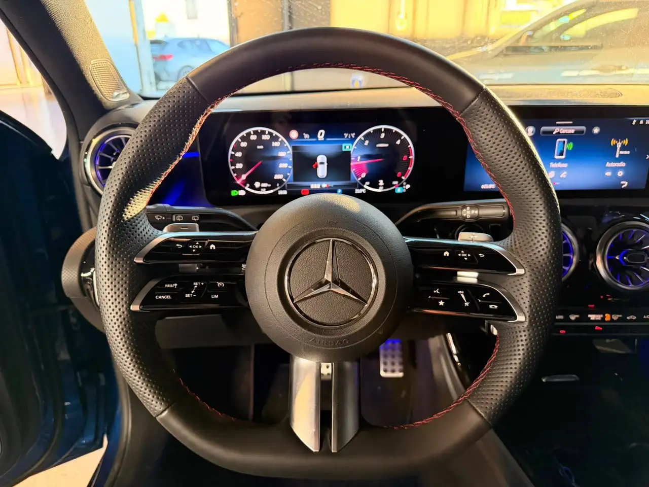 Mercedes-Benz A-Class A 220d AMG Line Premium Plus auto, миниатюра 12
