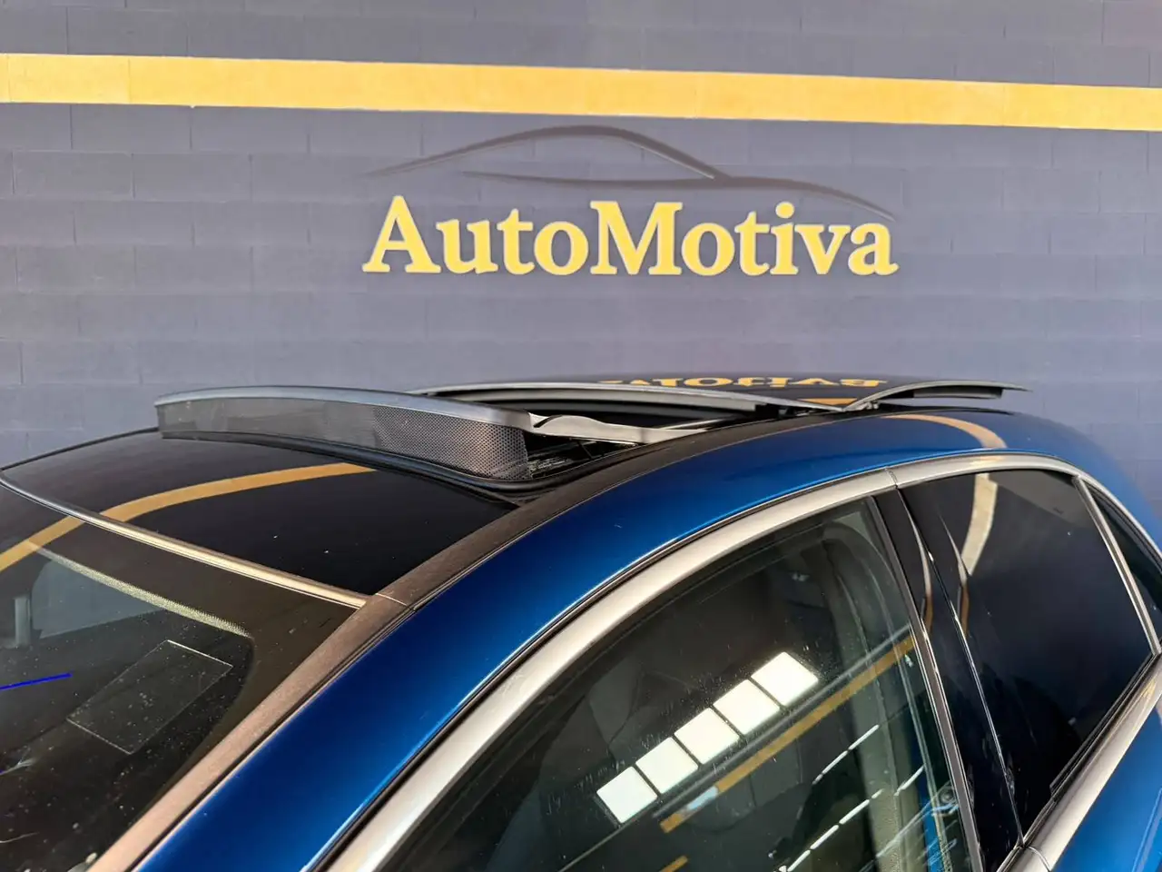 Mercedes-Benz A-Class A 220d AMG Line Premium Plus auto, миниатюра 5