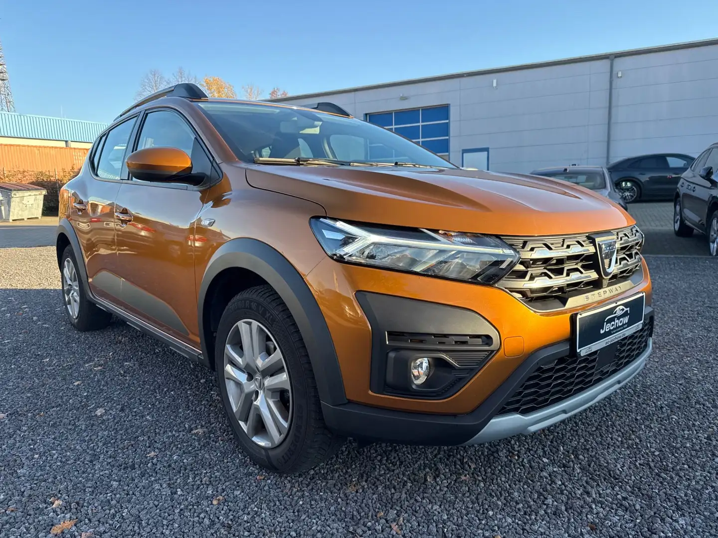 Dacia Sandero III 1.0 TCe 100 ECO-G Stepway Comfort Orange - 2