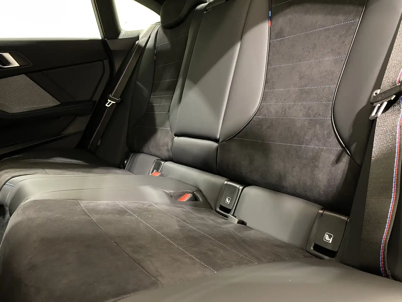 BMW 235 M235 xDrive Gran Coupé M Sportpaket Pro DA+ PA+ HU 16