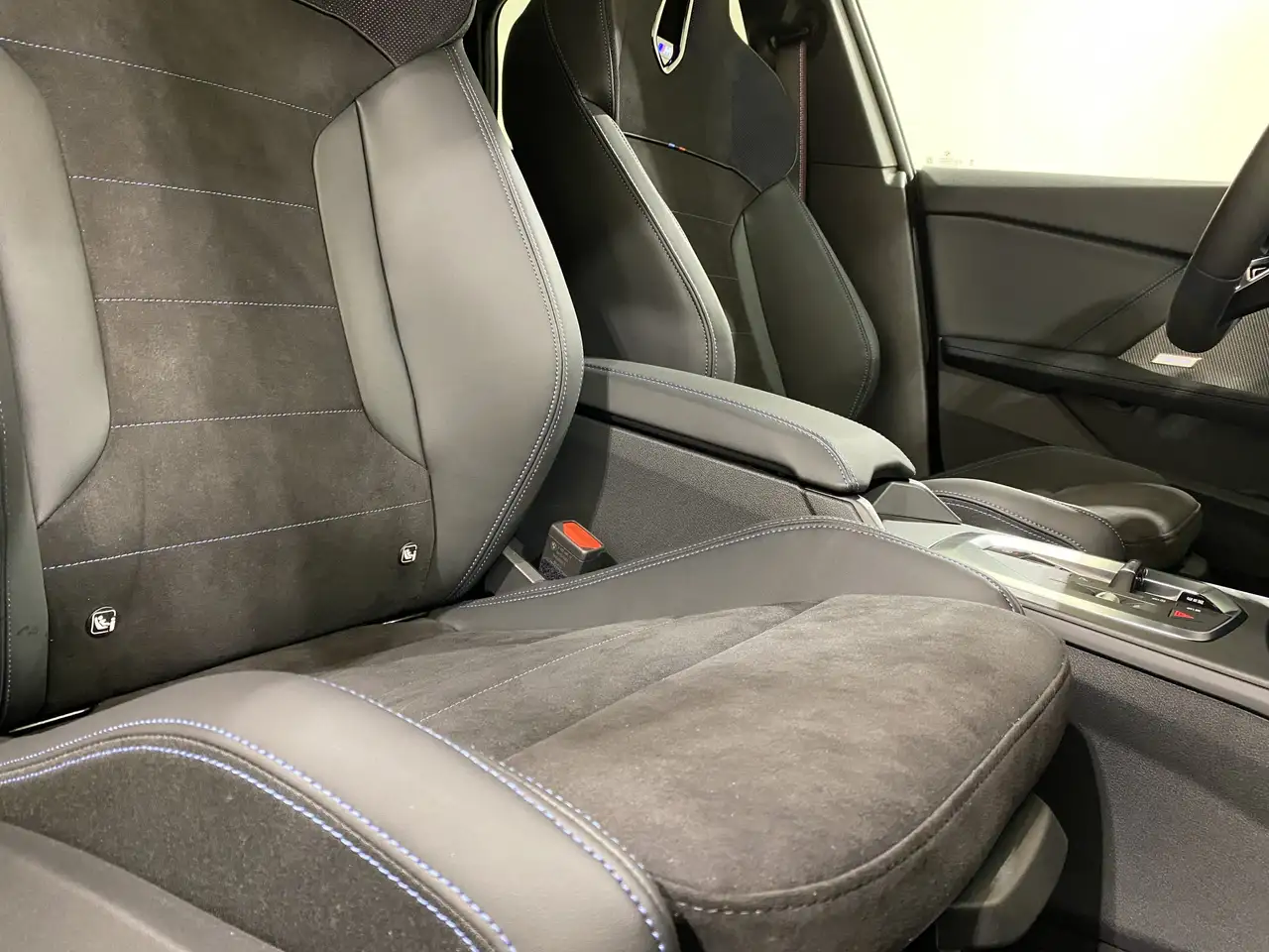 BMW 235 M235 xDrive Gran Coupé M Sportpaket Pro DA+ PA+ HU 15