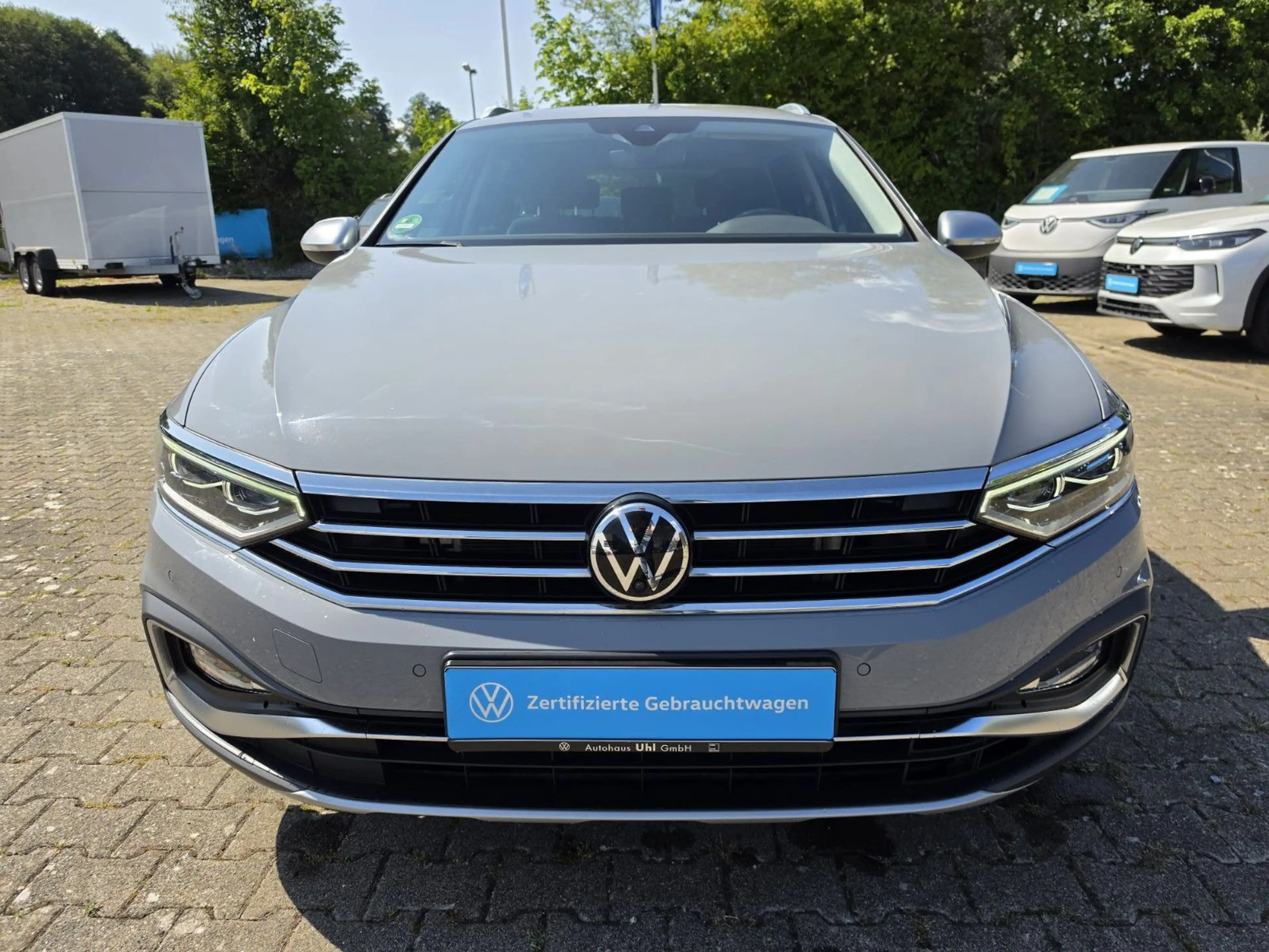 Volkswagen Passat Alltrack Passat Variant Alltrack AHK DCC Area View Navi — photo 8