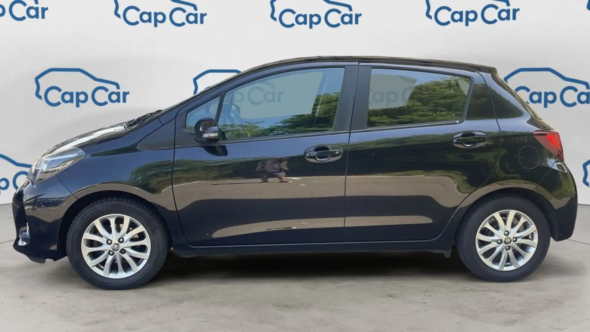 Toyota Yaris VVT-I 100 Dynamic Business Noir - 2