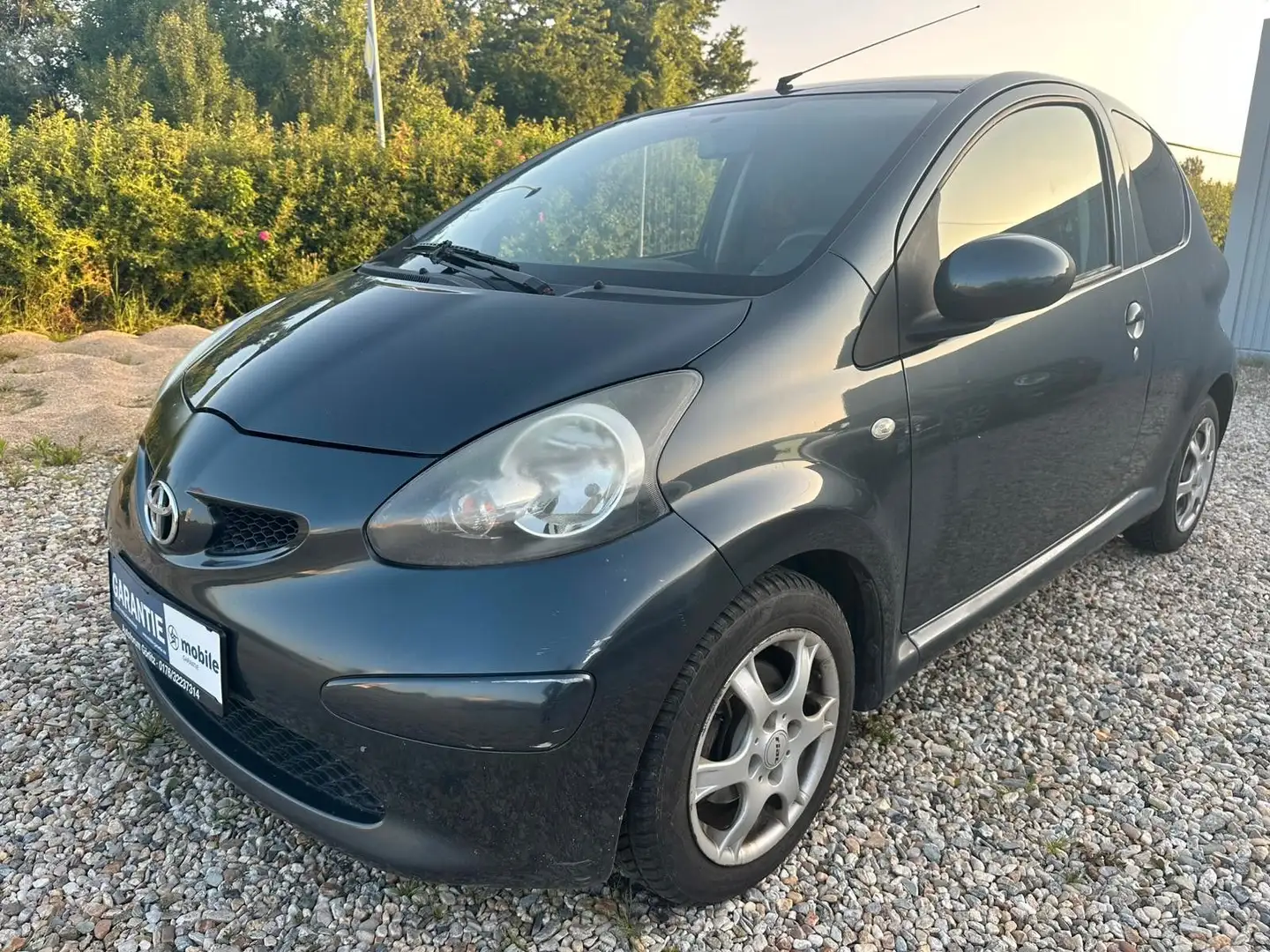 Toyota Aygo AYGO*Cool*KLIMA*ALU*MEDIA*ZENTAL* Gris - 1
