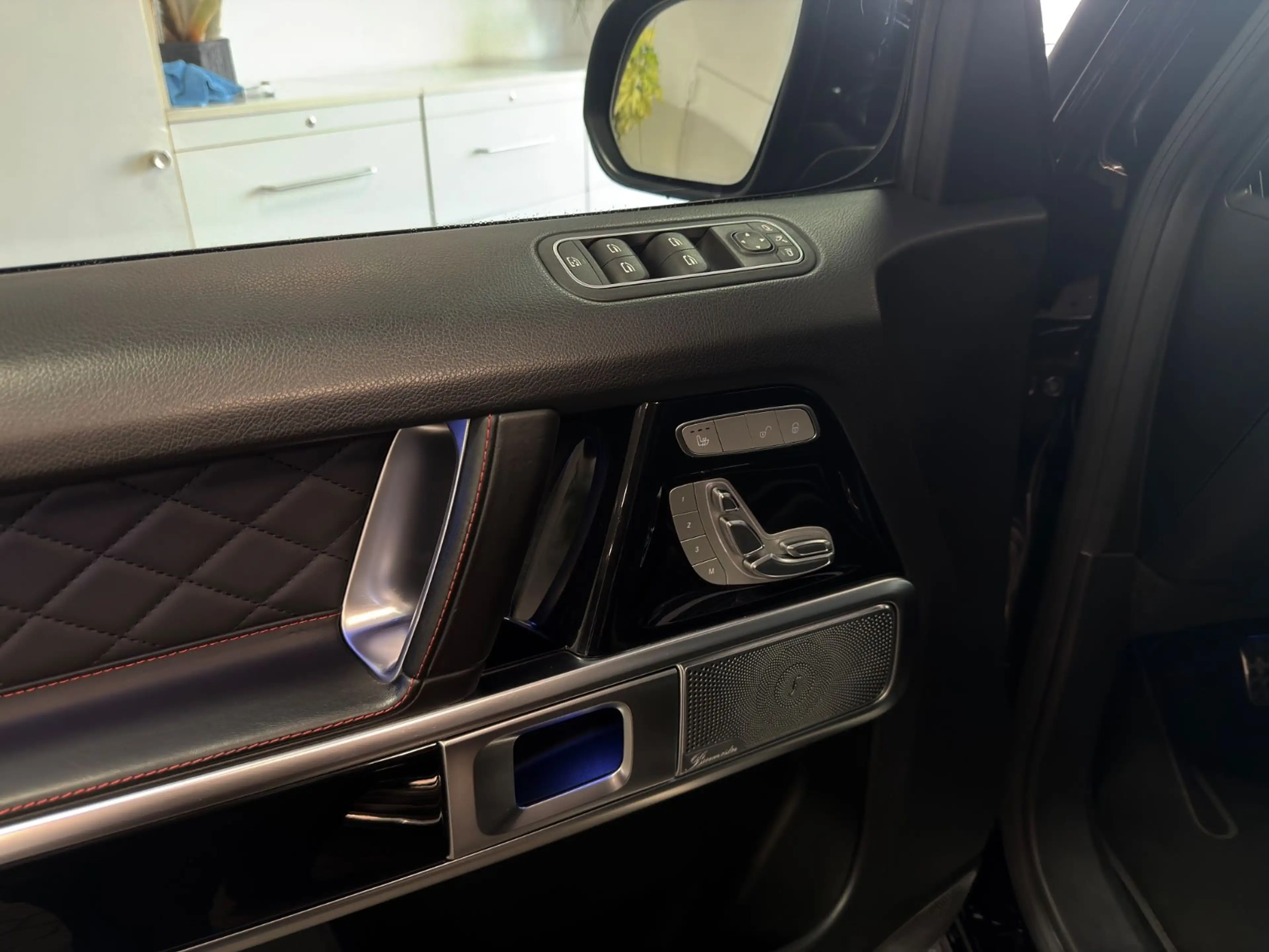 Mercedes-Benz G 63 AMG *MwSt*NIGHT*ACC*LED*S-DACH*TV*360* — photo 9