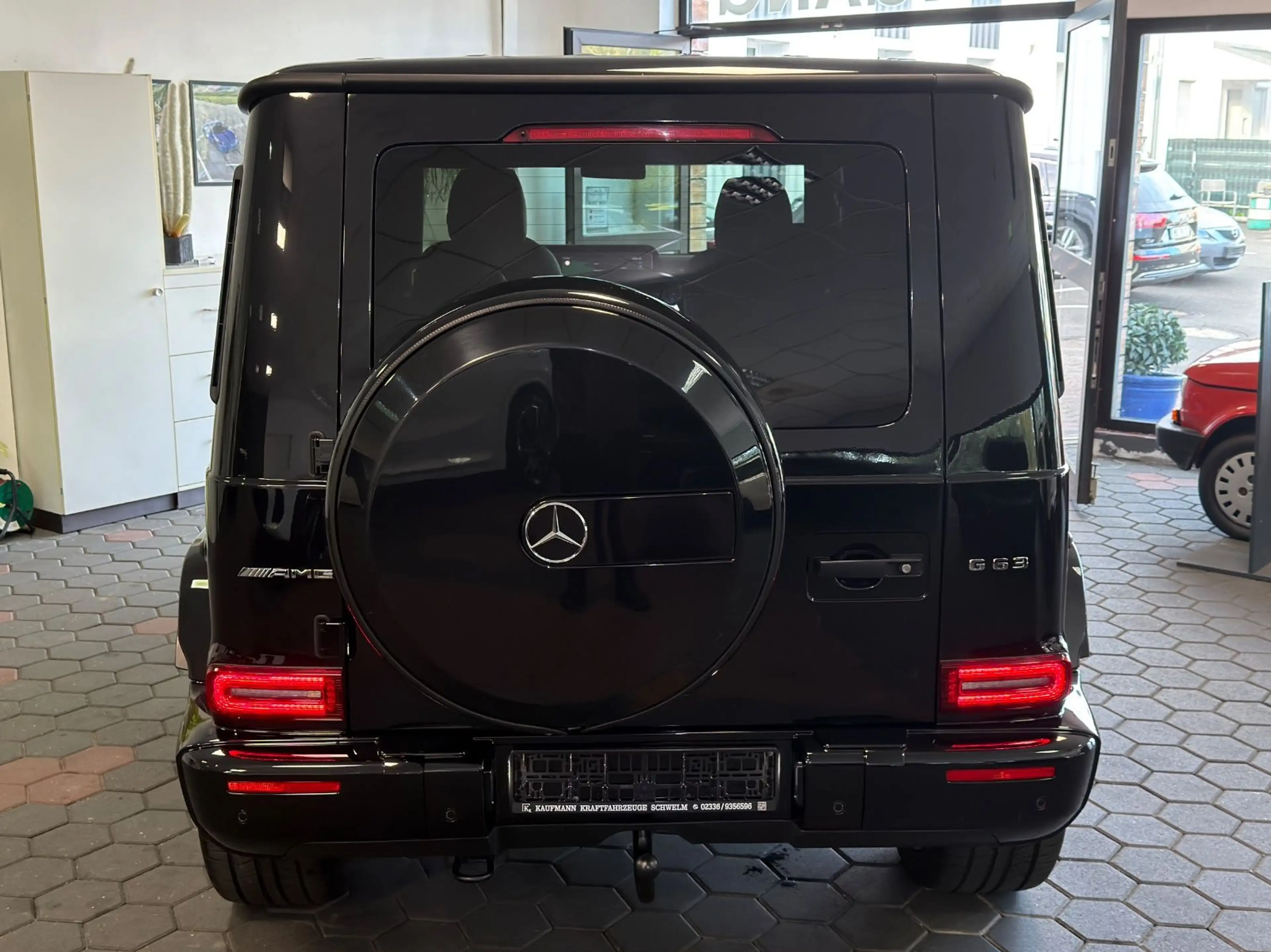 Mercedes-Benz G 63 AMG *MwSt*NIGHT*ACC*LED*S-DACH*TV*360* — photo 3