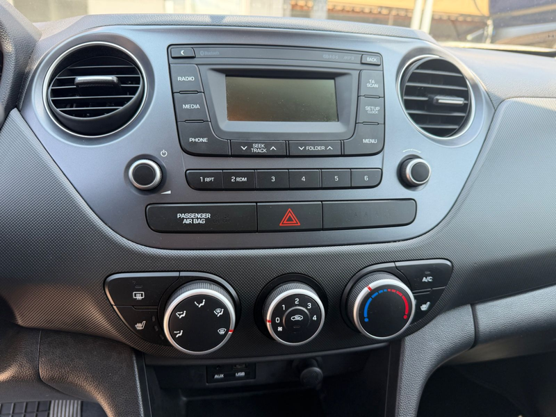 Hyundai i10 YES! — photo 10
