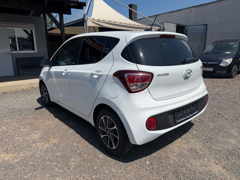 Hyundai i10 YES! — photo 4