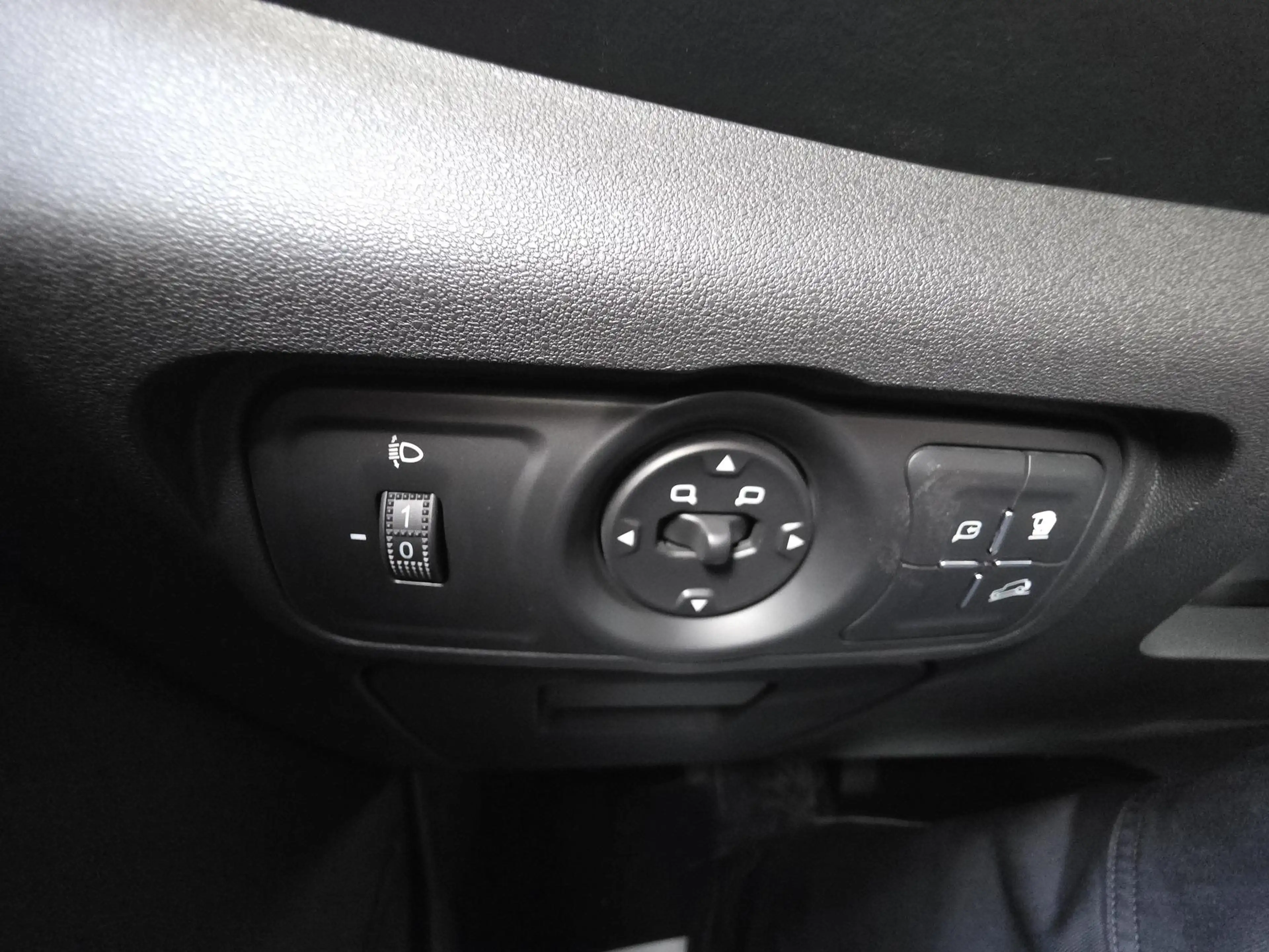 BAW 212 Benziner – 218 PS | 4x4 Automatik Differenzials... — photo 21