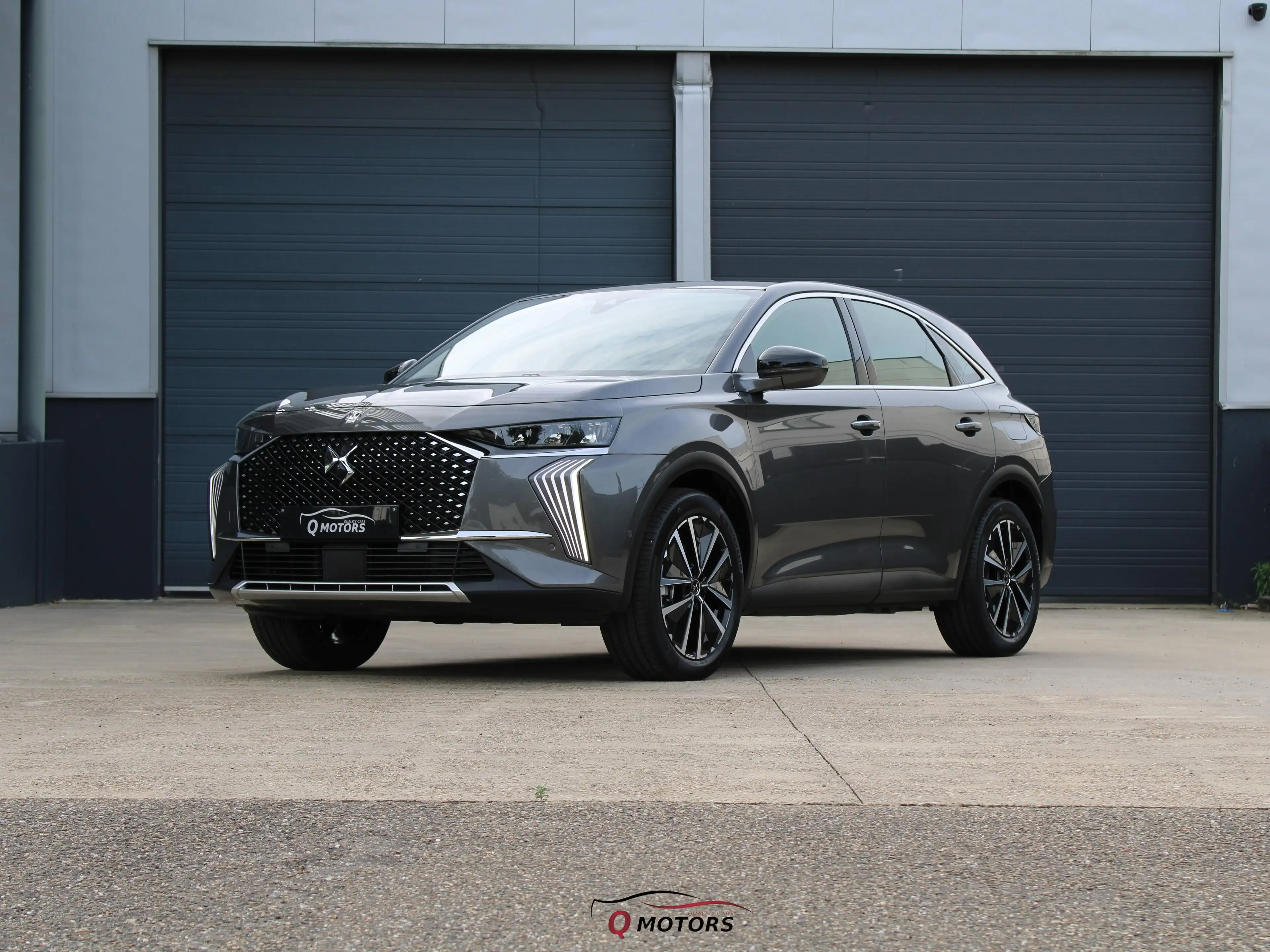 DS Automobiles DS 7 DS 7 PHEV 1.6 E-TENSE 4x4 300 Esprit de Voyage