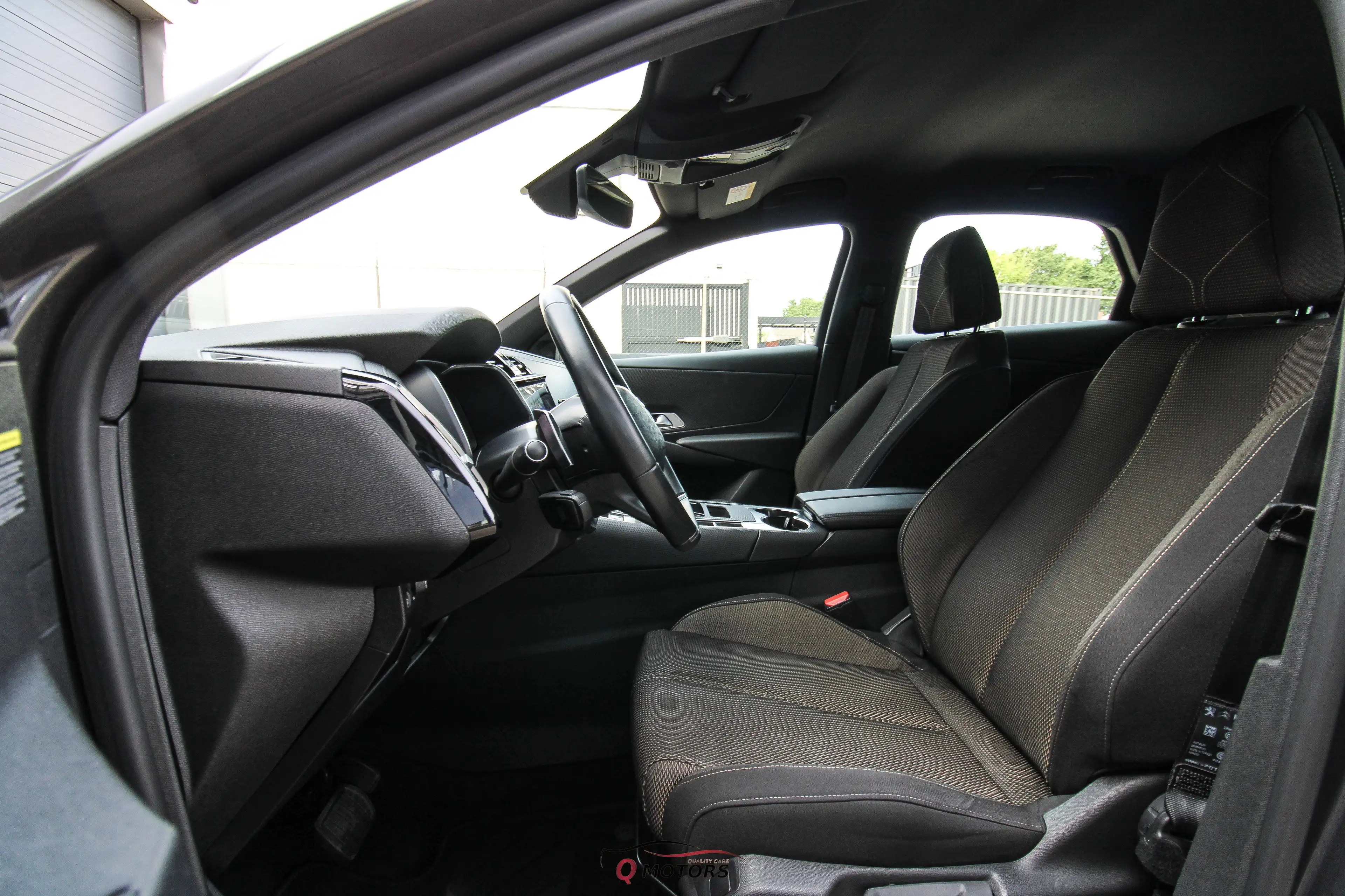 DS Automobiles DS 7 DS 7 PHEV 1.6 E-TENSE 4x4 300 Esprit de Voyage — photo 11