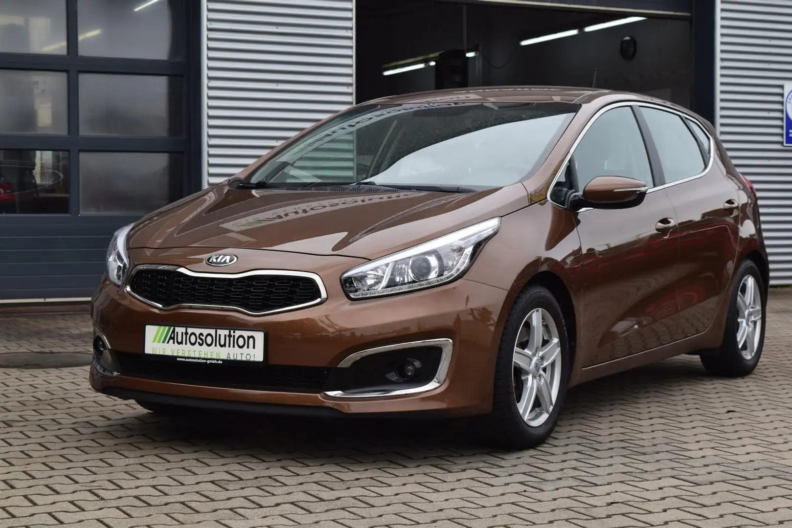 Kia Ceed / cee'd Vision 1.0 TGDI NAVI*KAMERA*LENKRADHEIZ*AHK Bronzo - 1