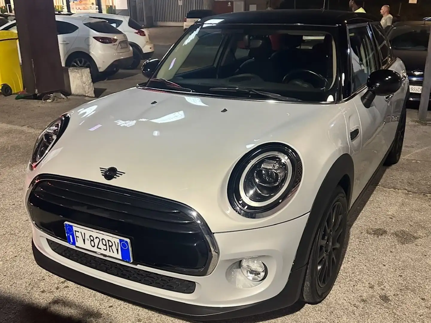 MINI Cooper D Mini IV F55 2018 5p 5p 1.5 Hype auto Argento - 1