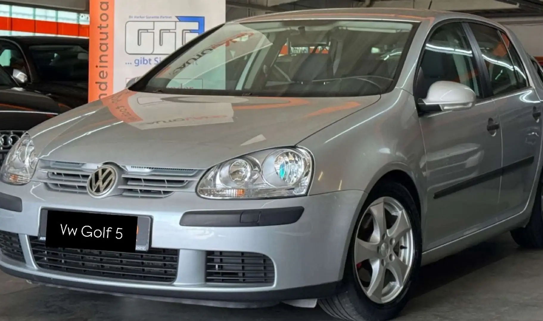 Volkswagen Golf 5 Wenig Km Tüv Neu ! Silber - 2