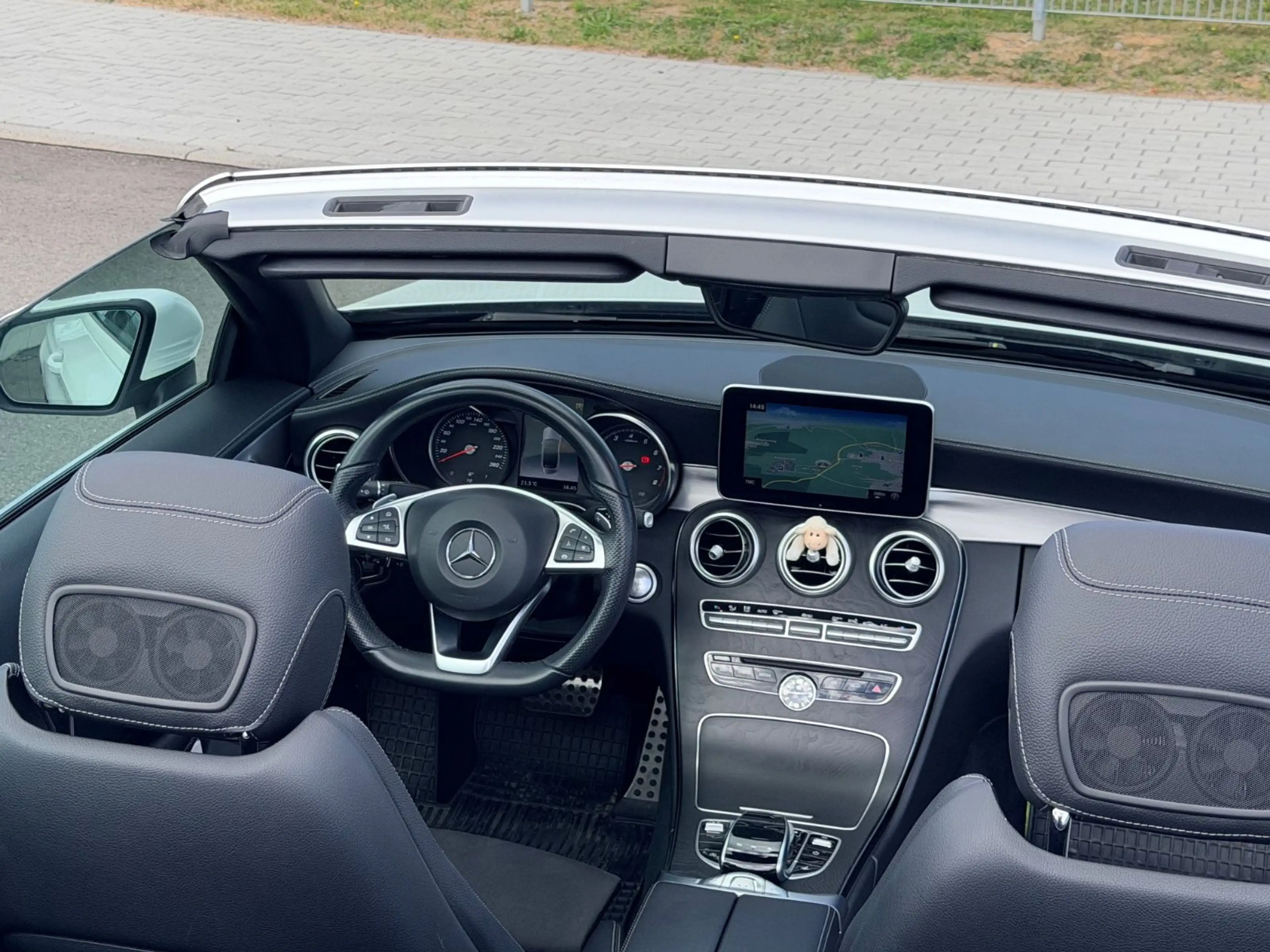 Mercedes-Benz C 250 Cabrio FAP+*COMAND*360*ILS*ABGAS AMG Line — photo 7