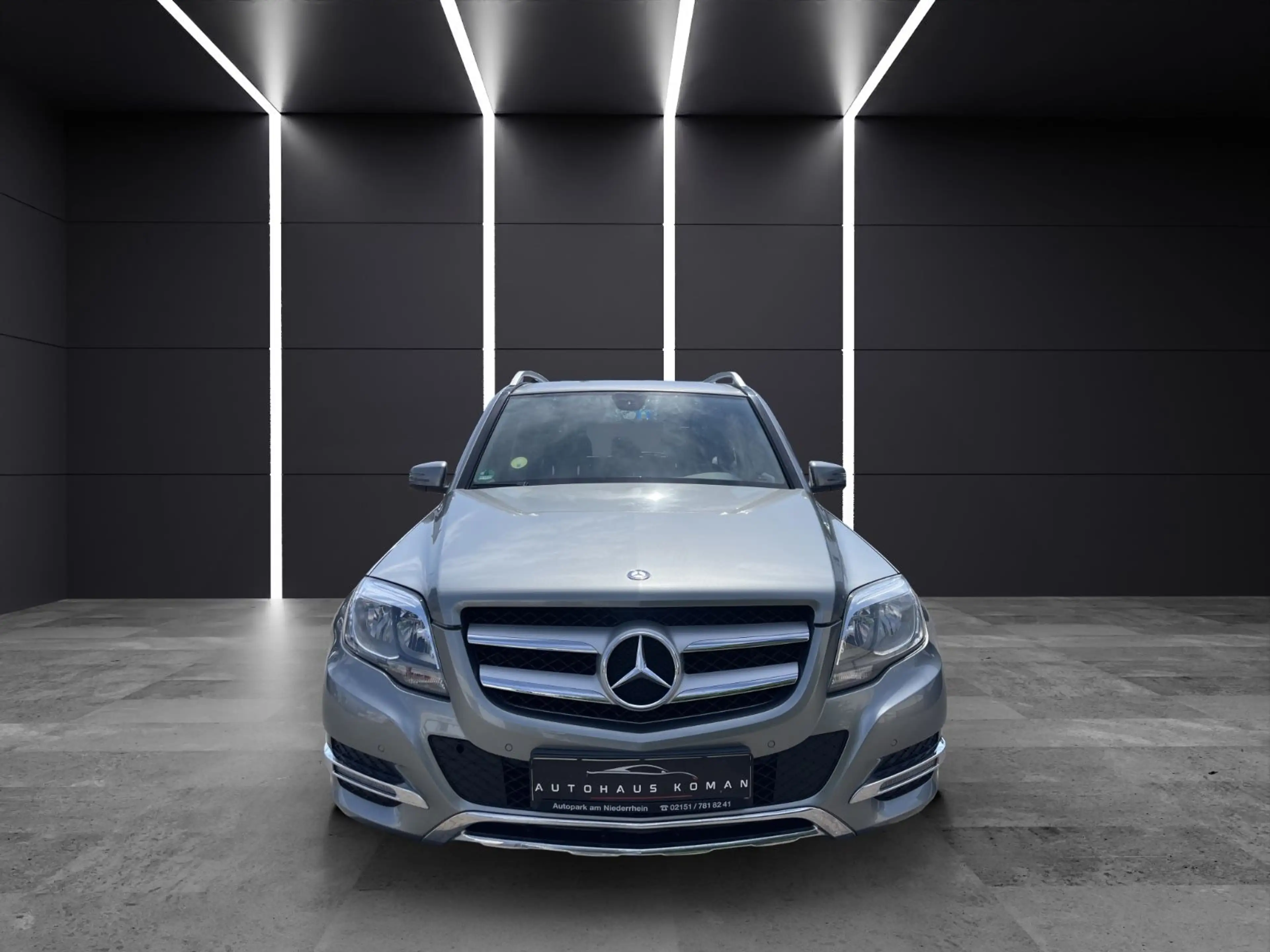 Mercedes-Benz GLK 220 CDI 4Matic*AUTOM.*S.HEFT*AHK*PDC*NAVI*2.H — photo 3